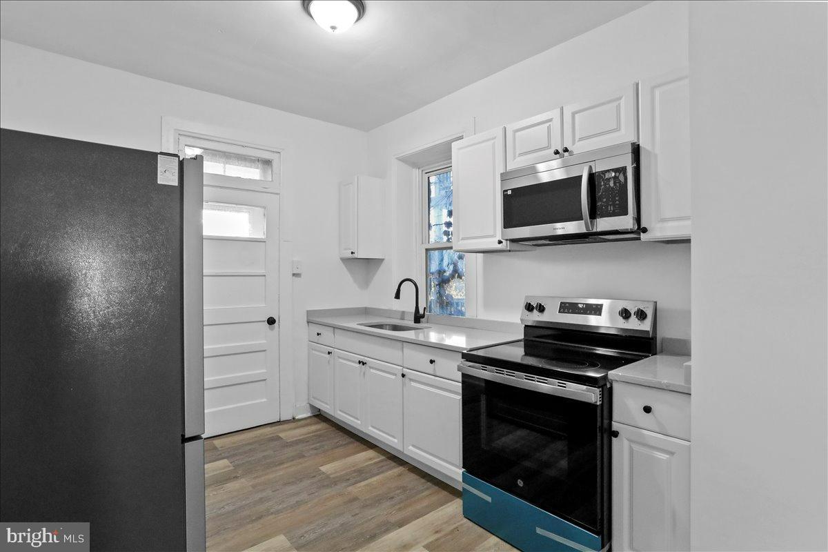 18 BELVIEW AVENUE