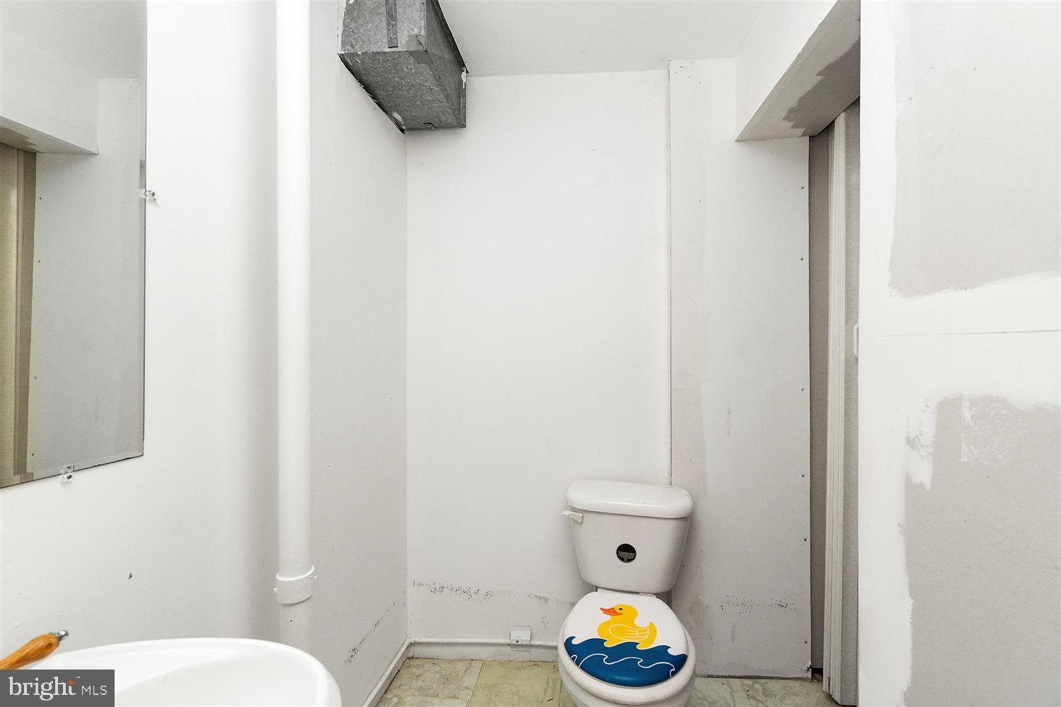 SHETLAND SQUARE - Residential