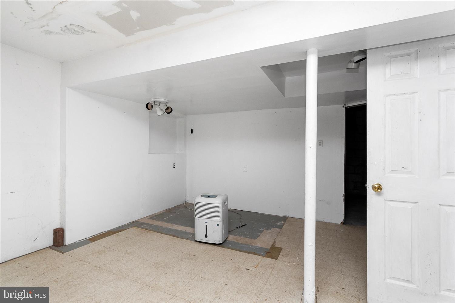 SHETLAND SQUARE - Residential