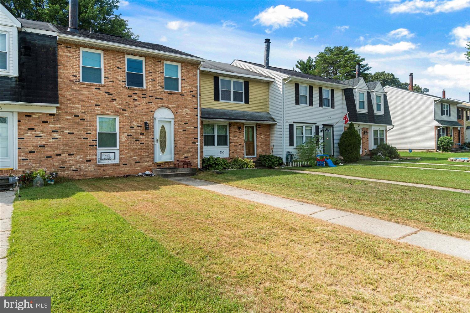 SHETLAND SQUARE - Residential