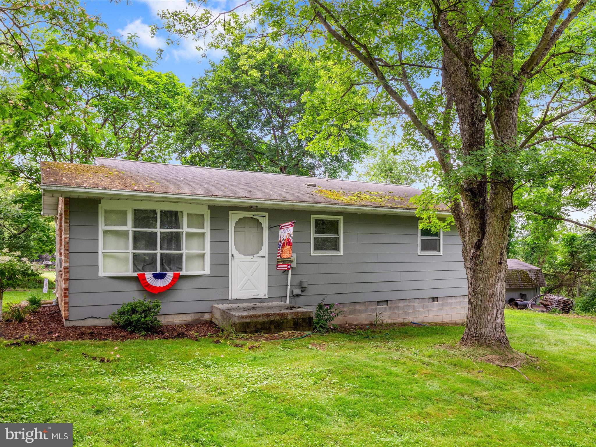 3461 N MOUNTAIN ROAD