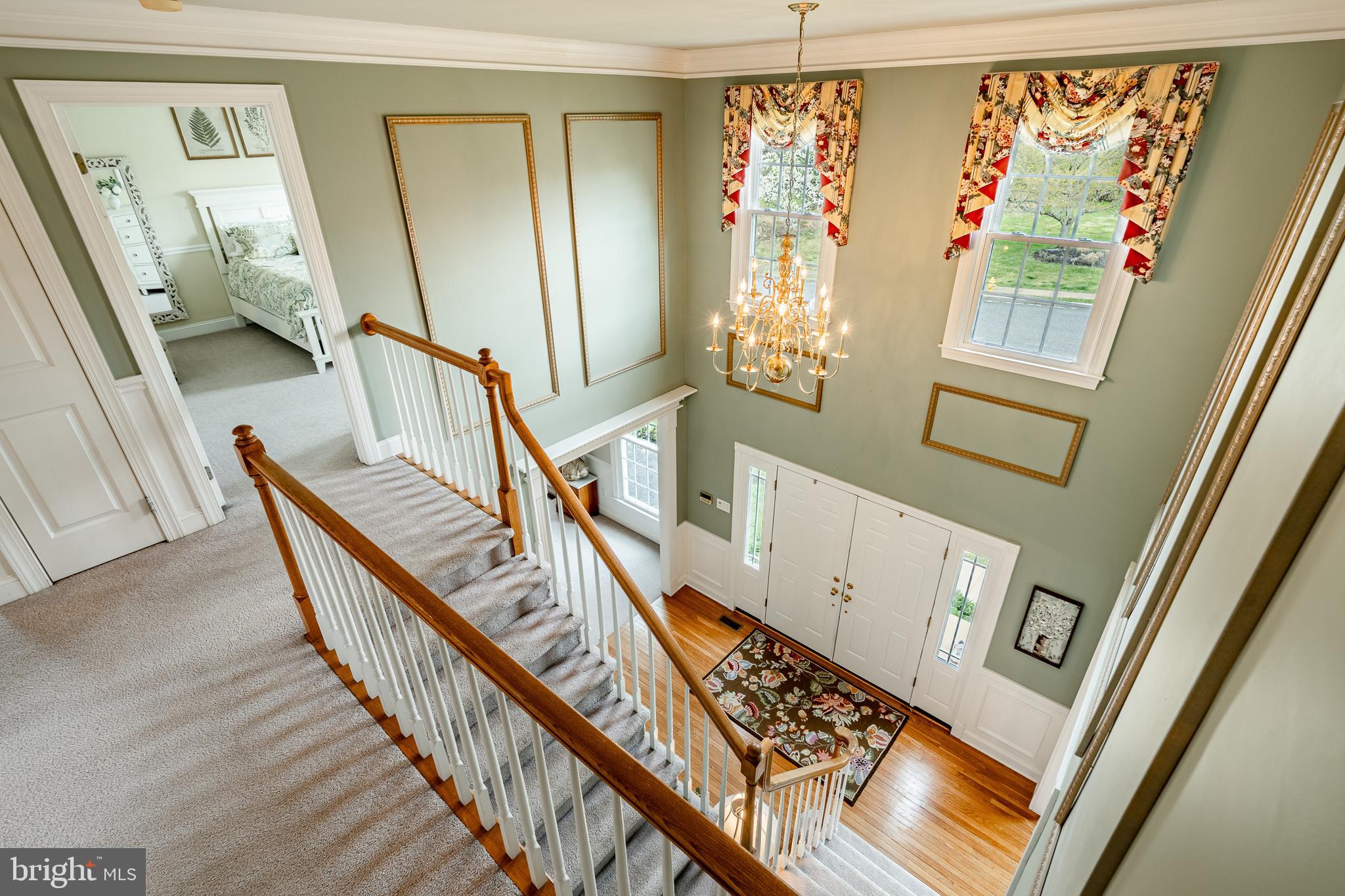 THORNBURY HUNT - Residential