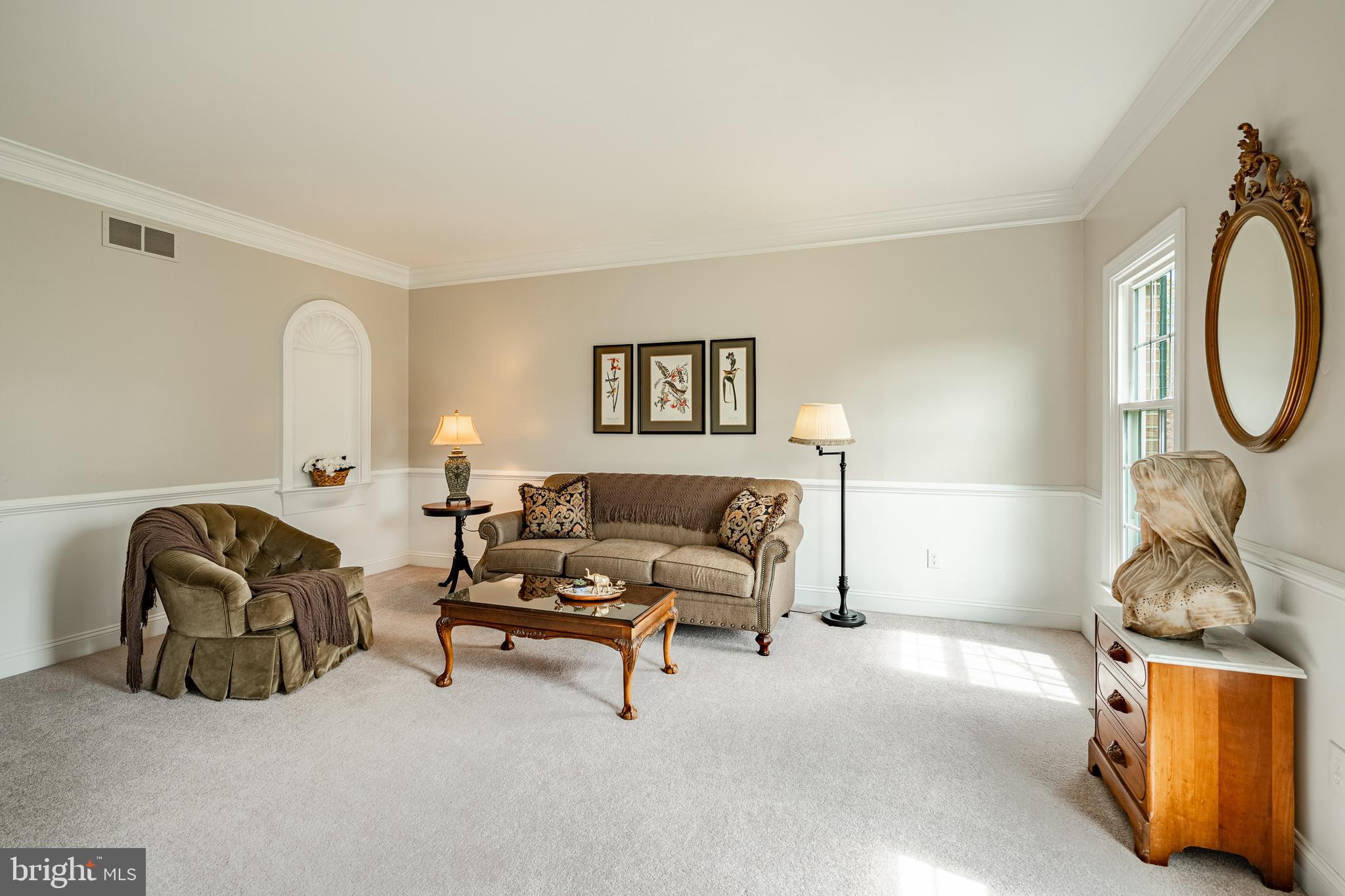 THORNBURY HUNT - Residential