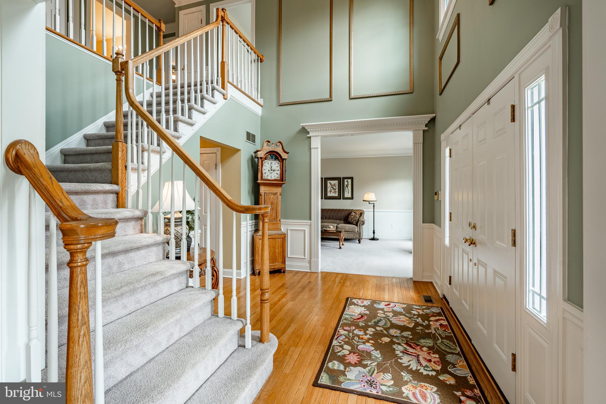 THORNBURY HUNT - Residential