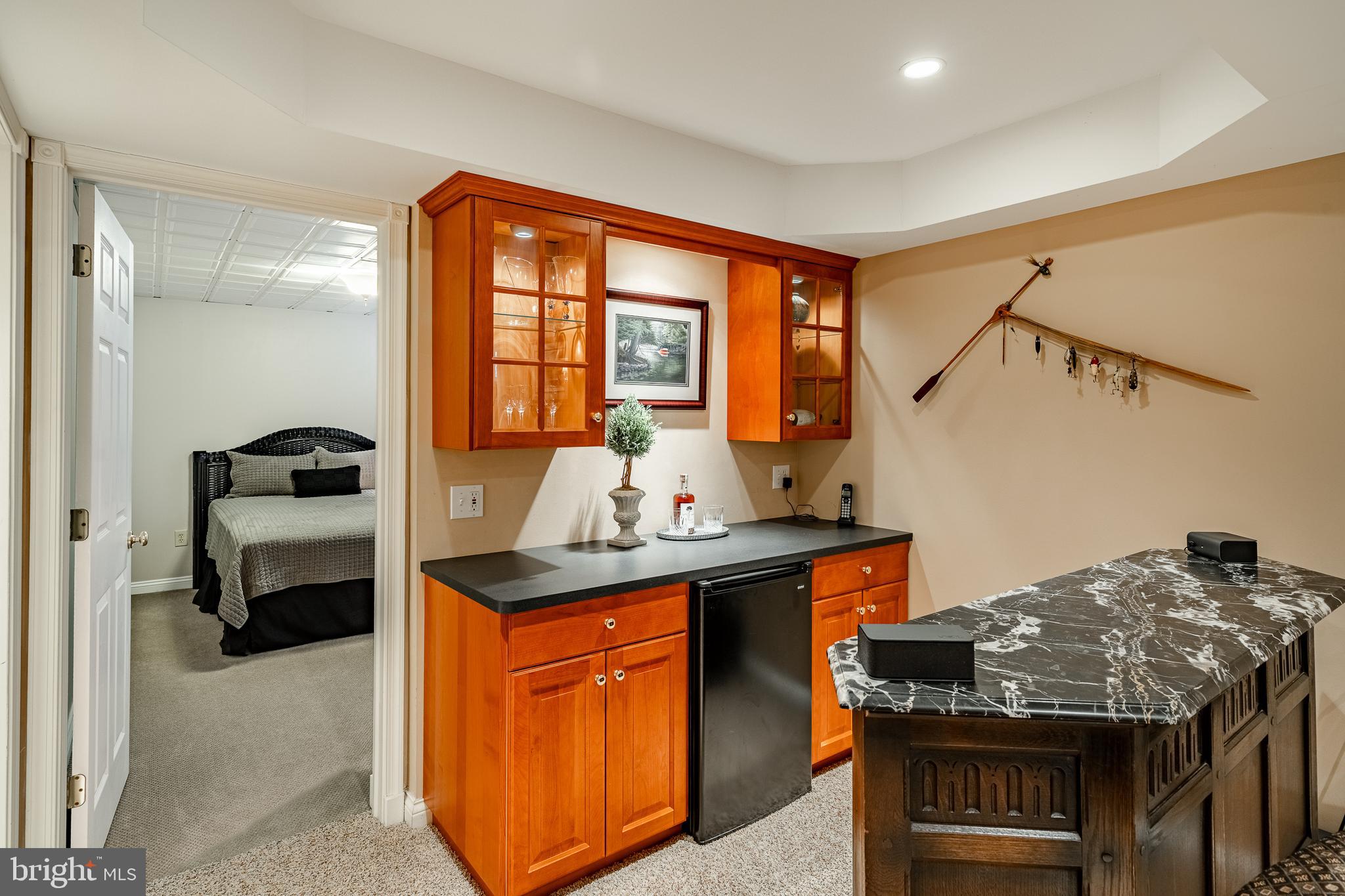 THORNBURY HUNT - Residential