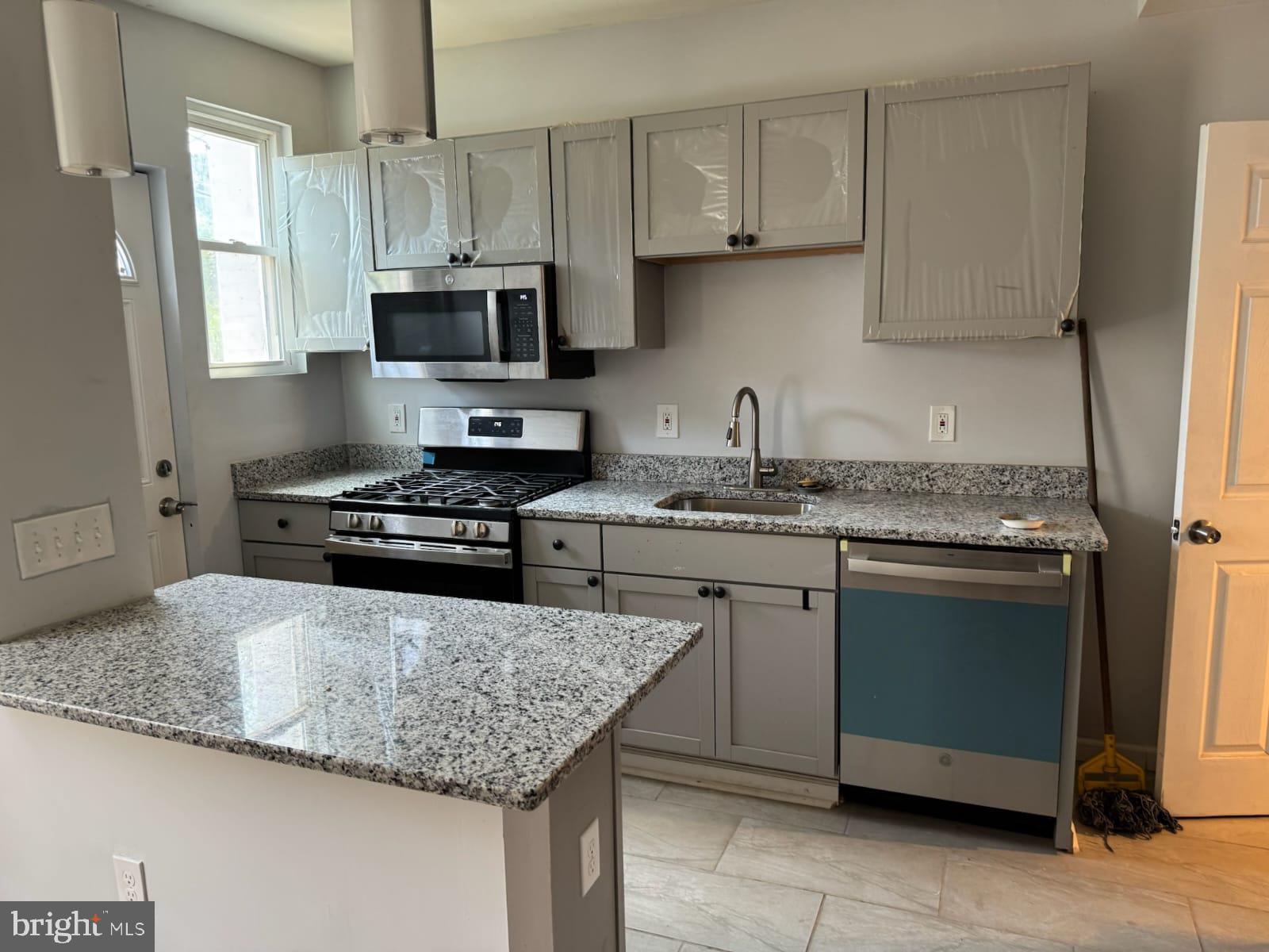 BELAIR-EDISON - Residential