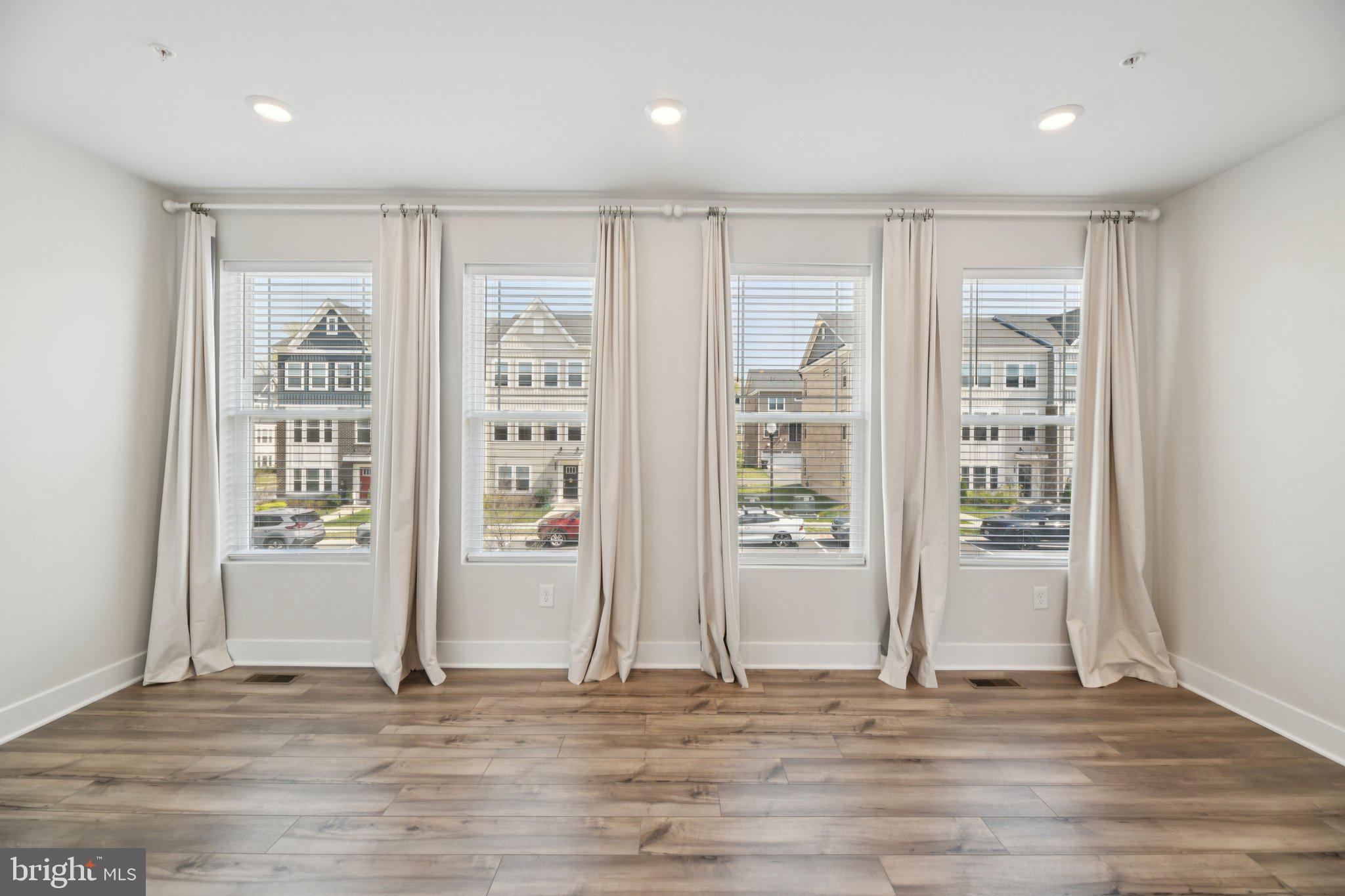 BRYANS ROAD - Residential