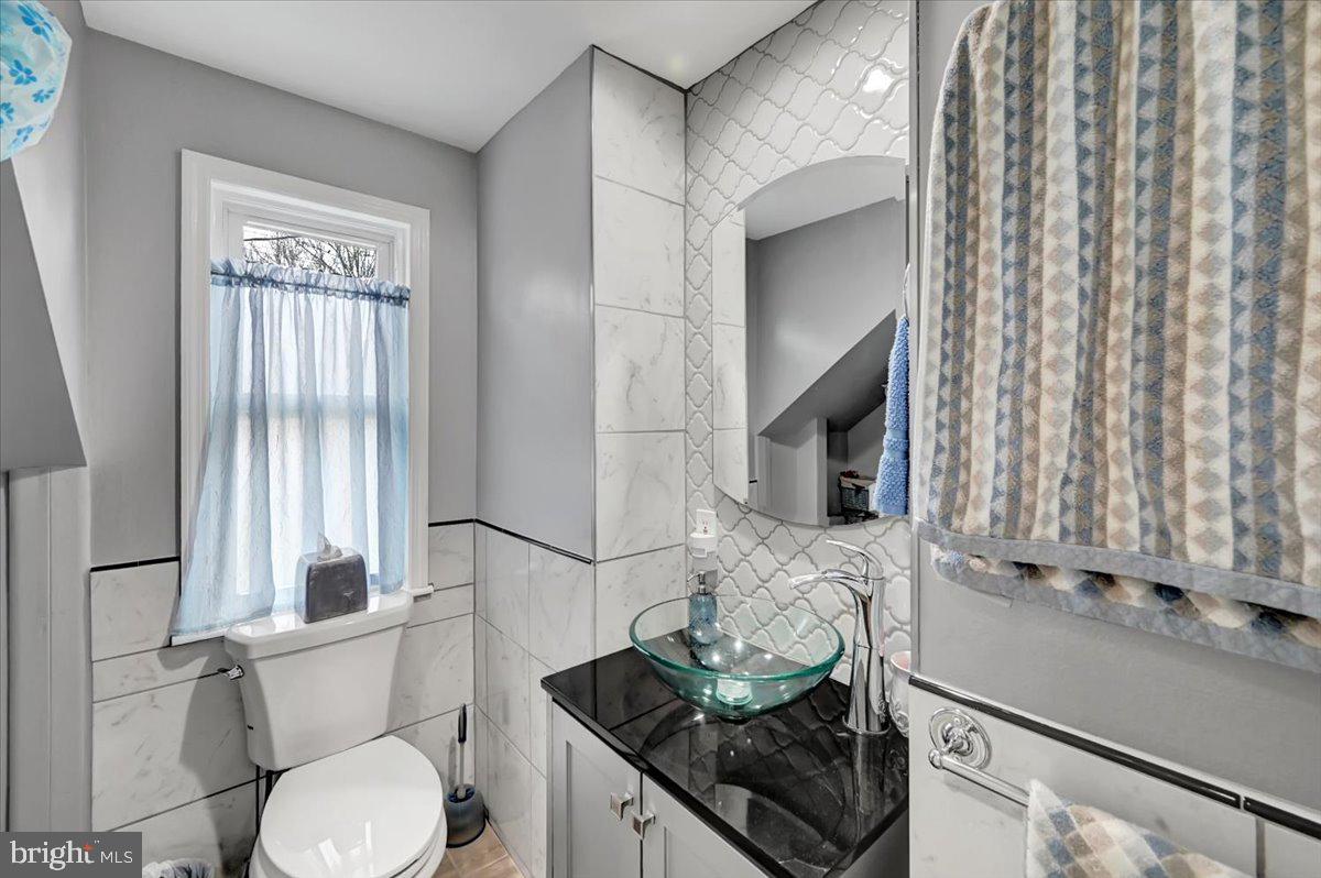 PARK VILLAGE - Residential