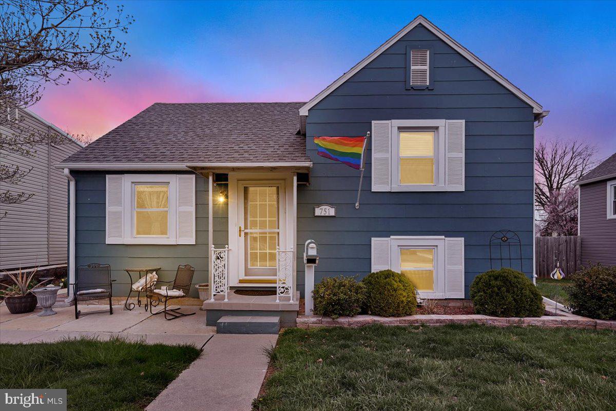 PARK VILLAGE - Residential