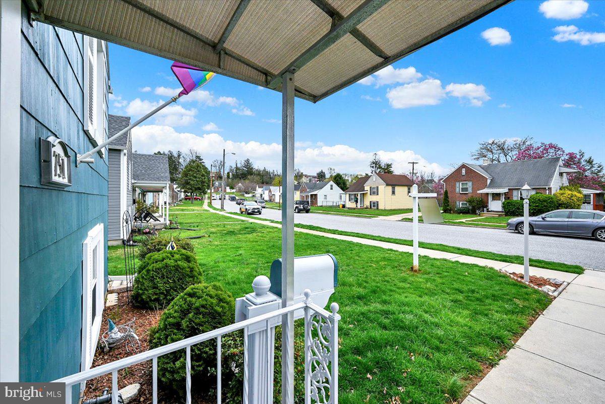 PARK VILLAGE - Residential