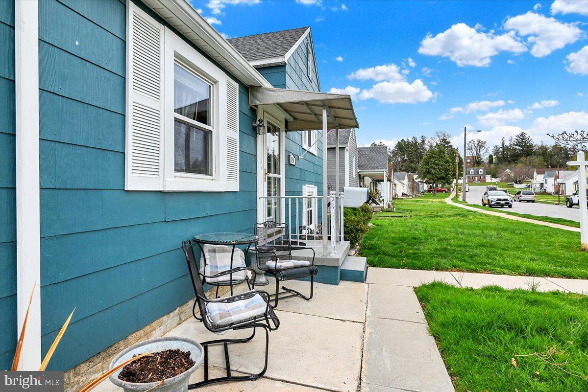 PARK VILLAGE - Residential