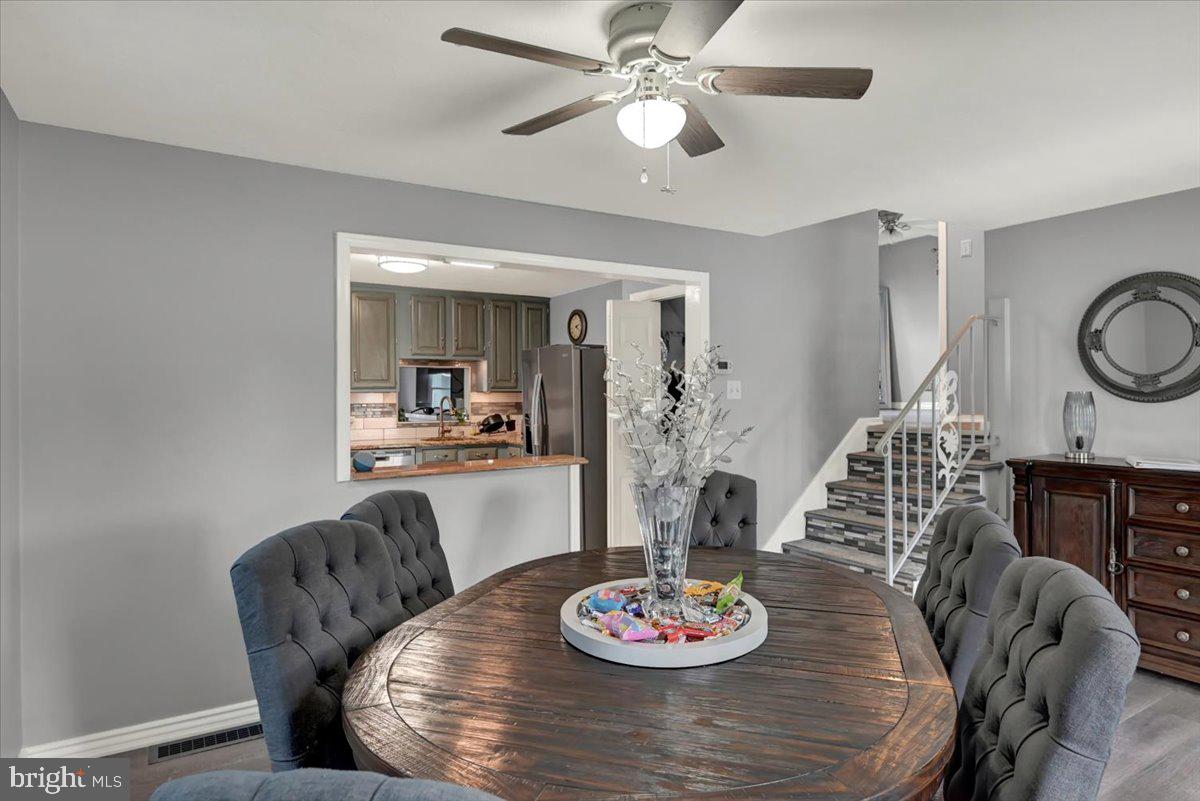 PARK VILLAGE - Residential