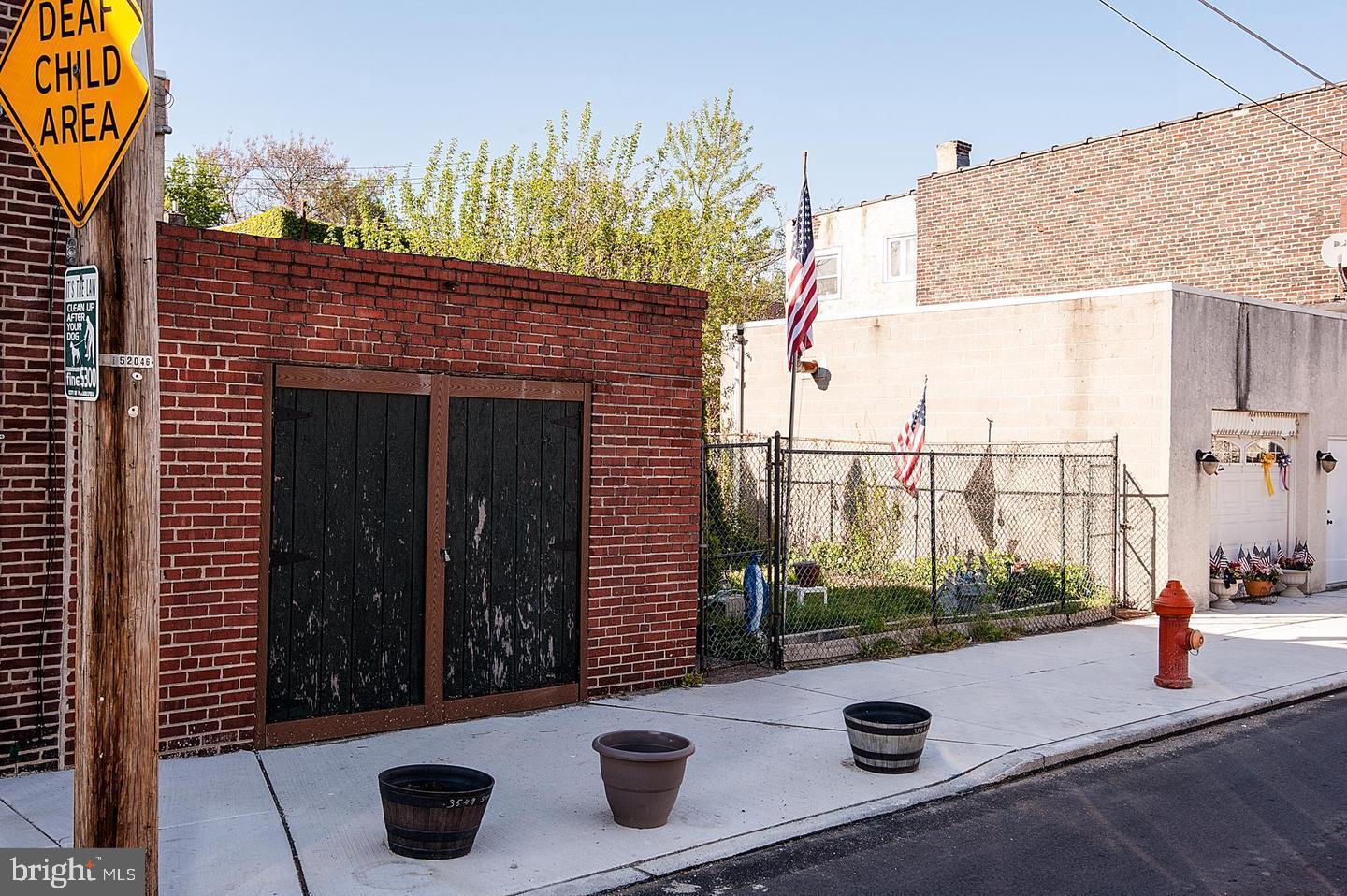 3549-3551 SEPVIVA STREET