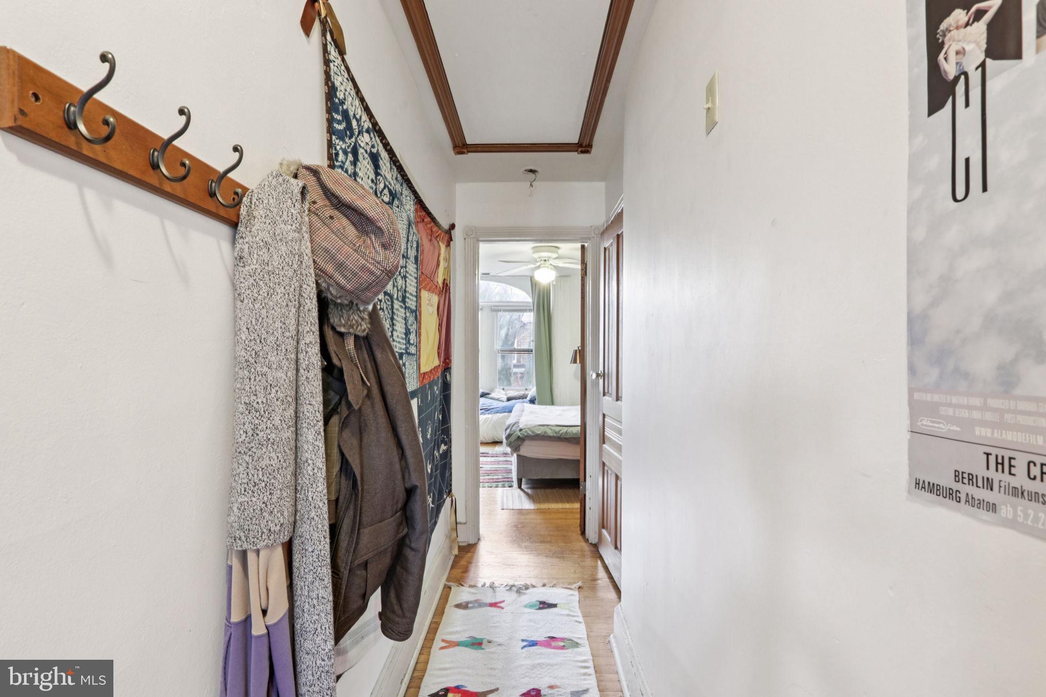 UNIVERSITY CITY - Commercial Sale