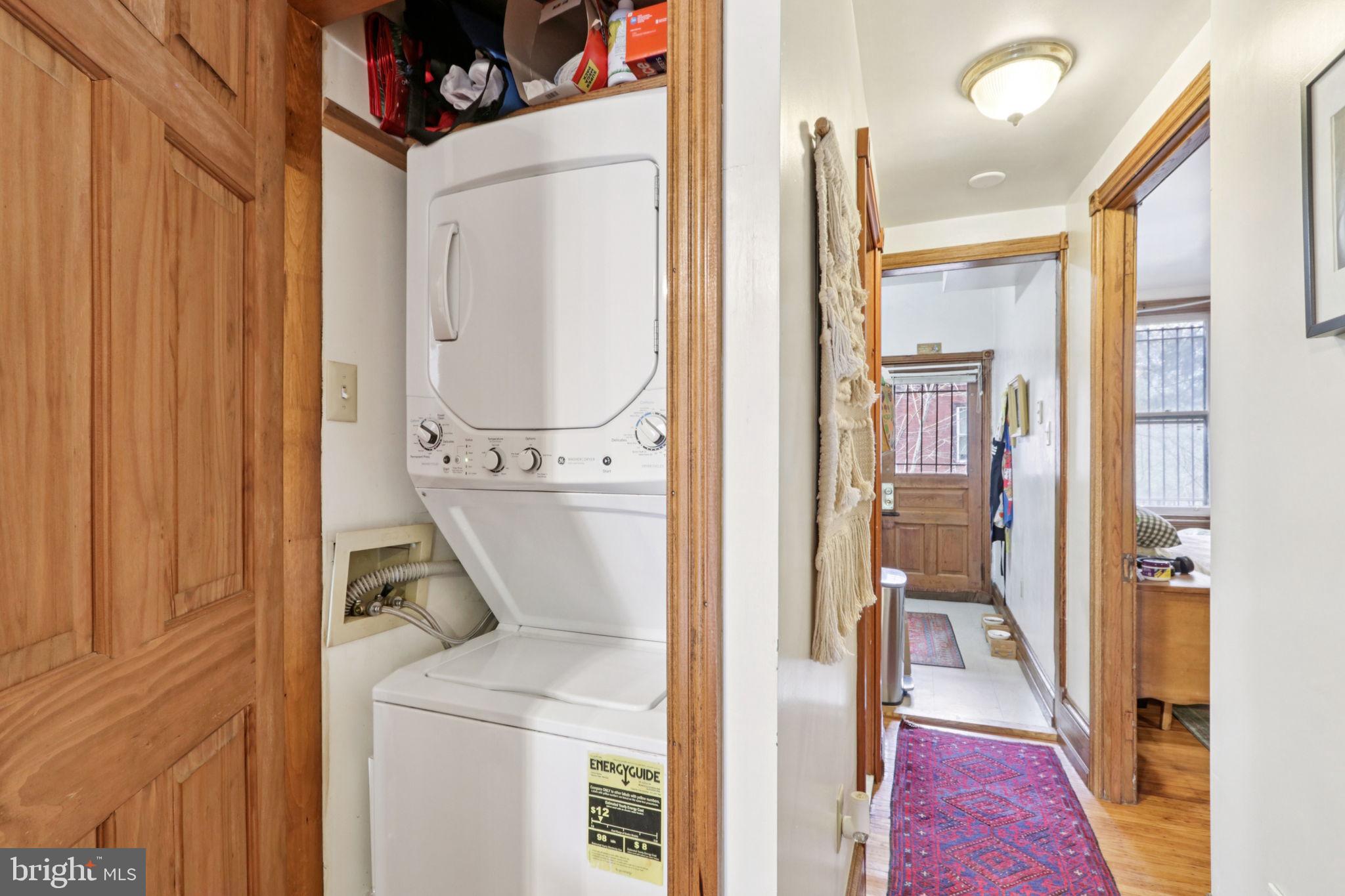 UNIVERSITY CITY - Commercial Sale