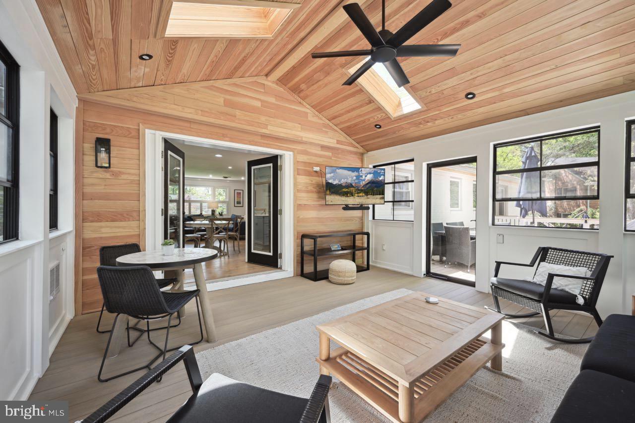 MANTUA - Residential