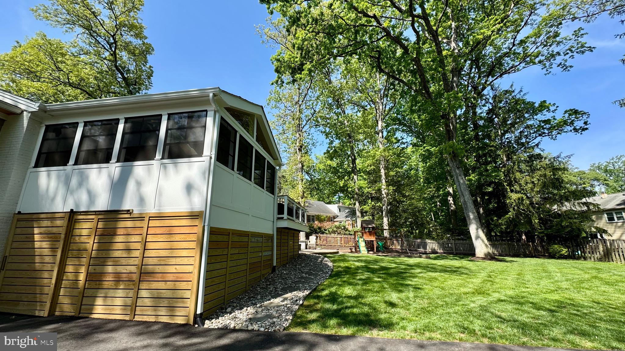 MANTUA - Residential