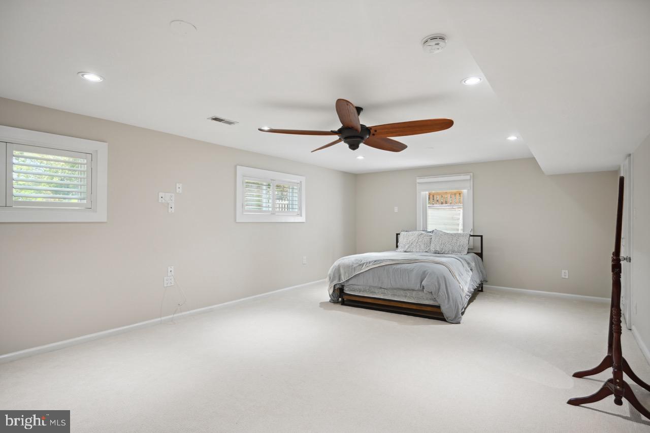 MANTUA - Residential