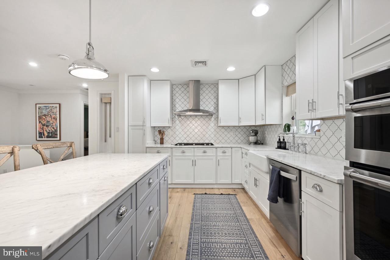 MANTUA - Residential