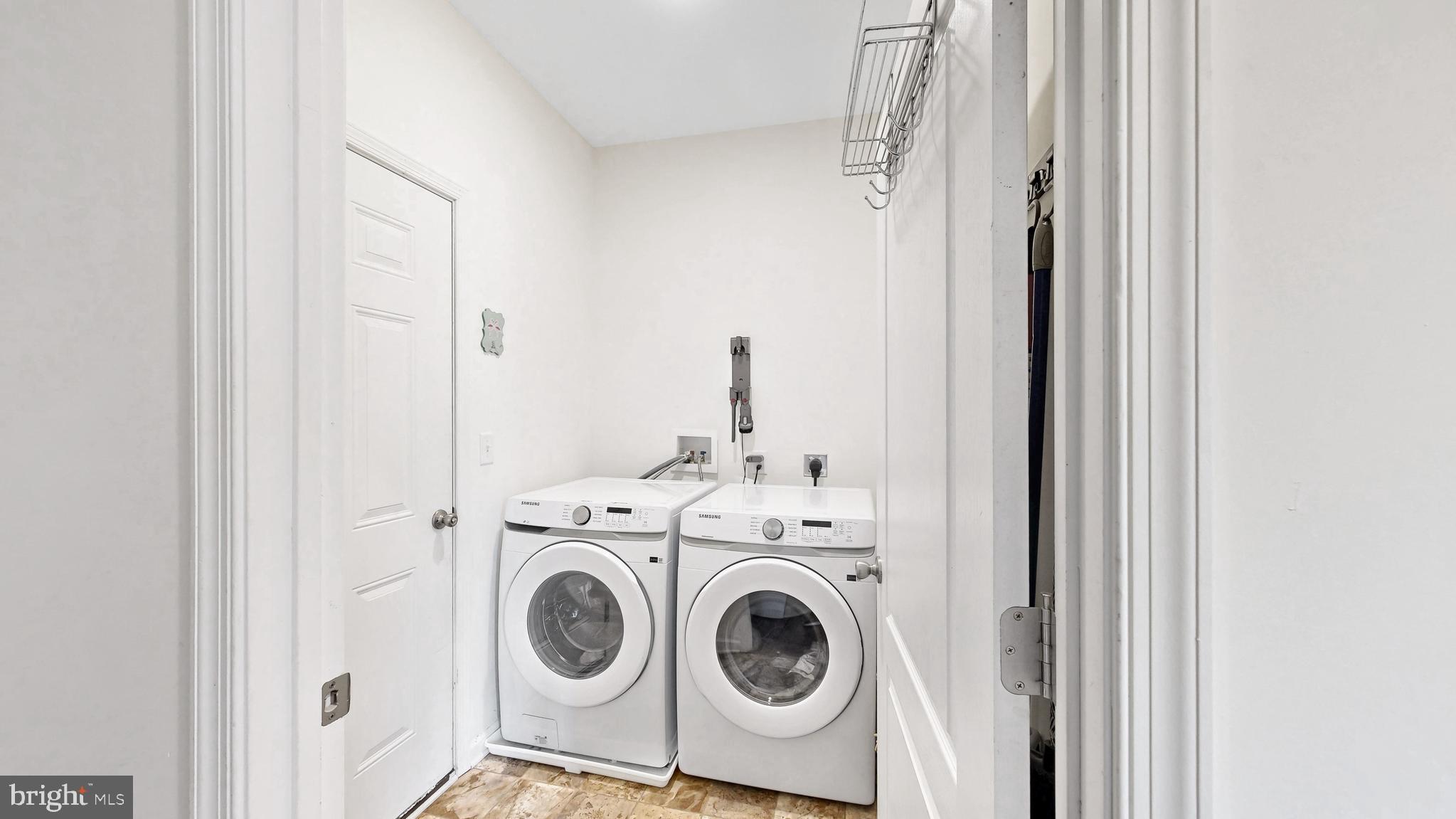 WEATHERSTONECROSSING - Residential