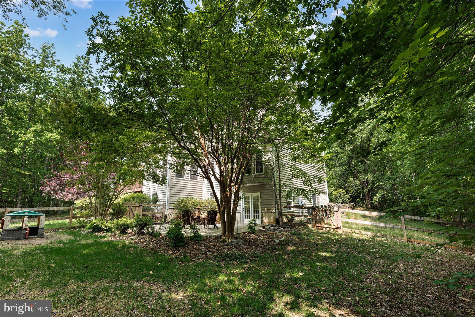 MAGNOLIA WOODS - Residential