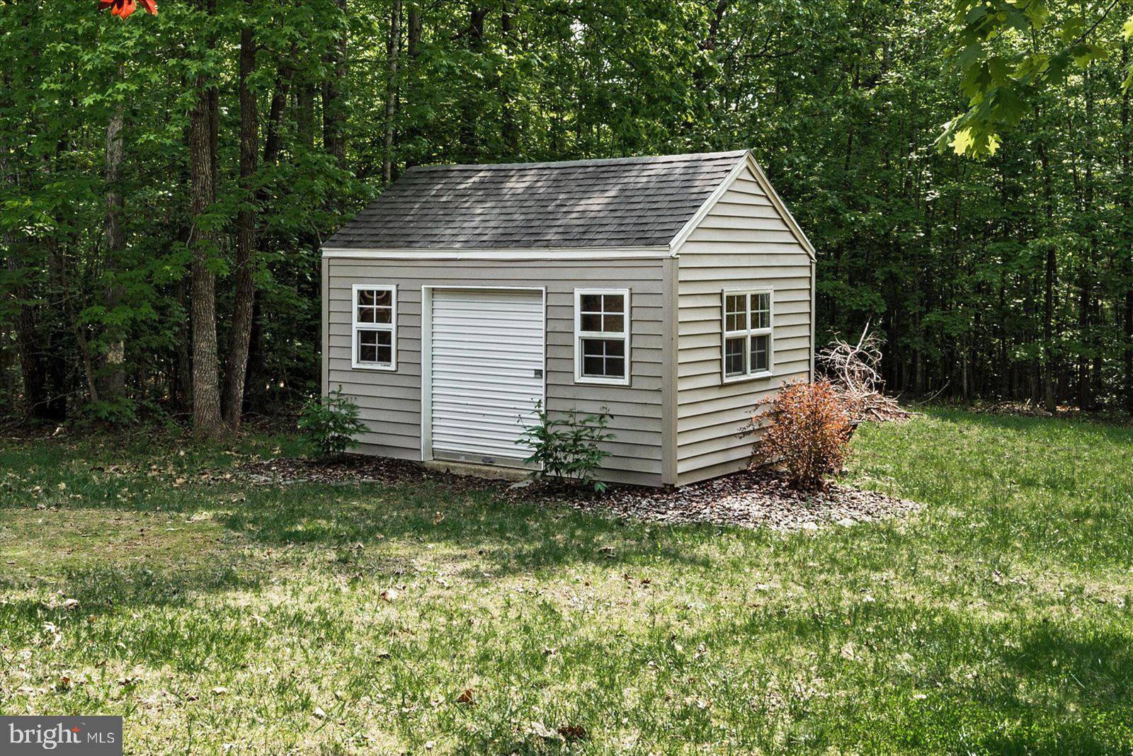 MAGNOLIA WOODS - Residential