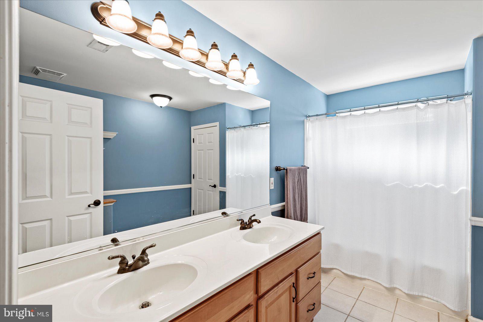 MAGNOLIA WOODS - Residential