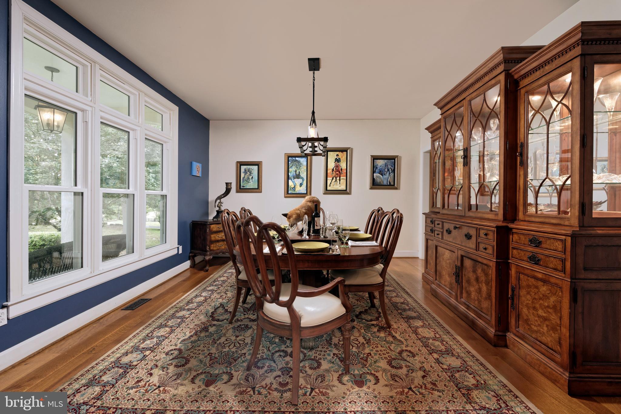 TROUGH HILL - Residential