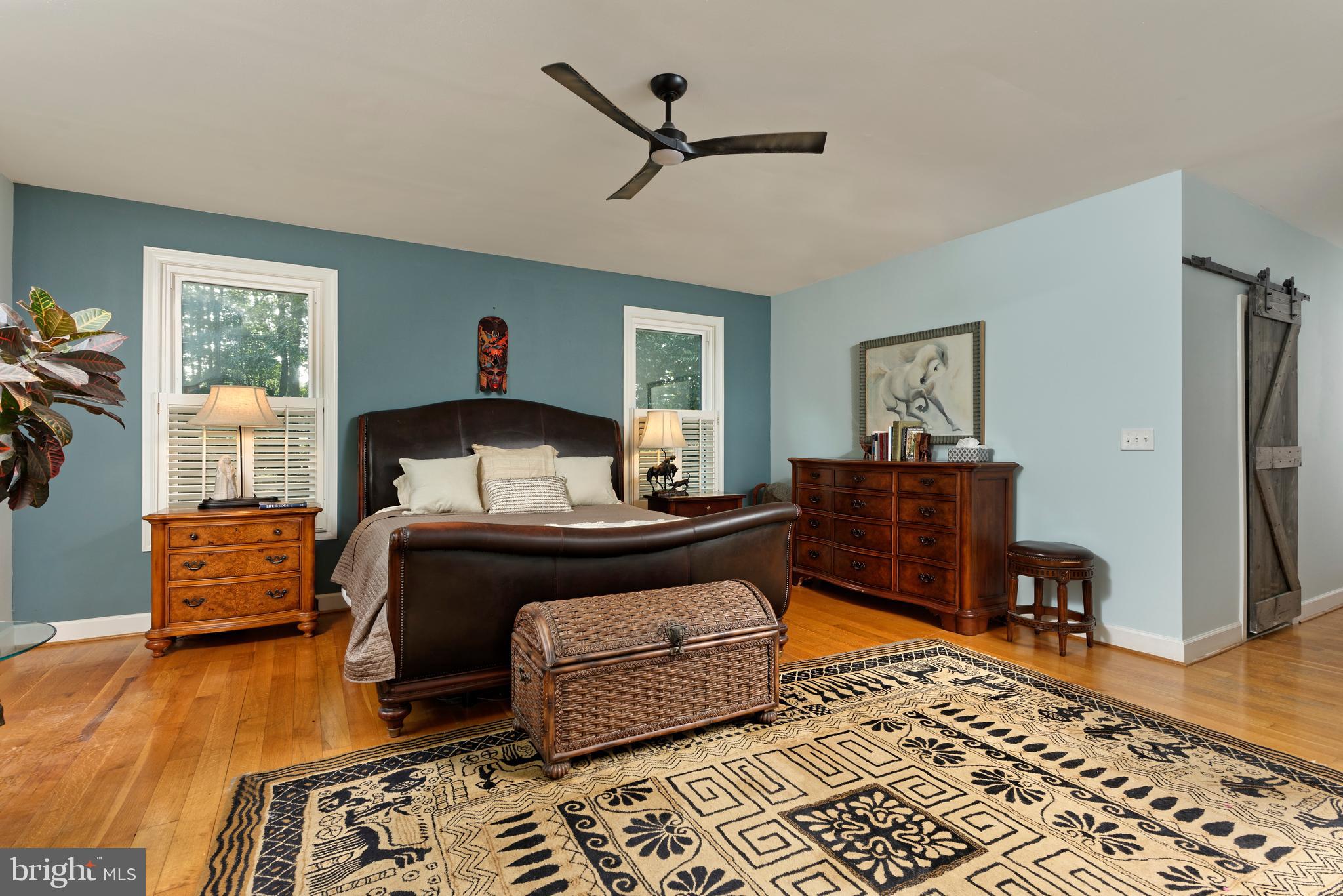 TROUGH HILL - Residential