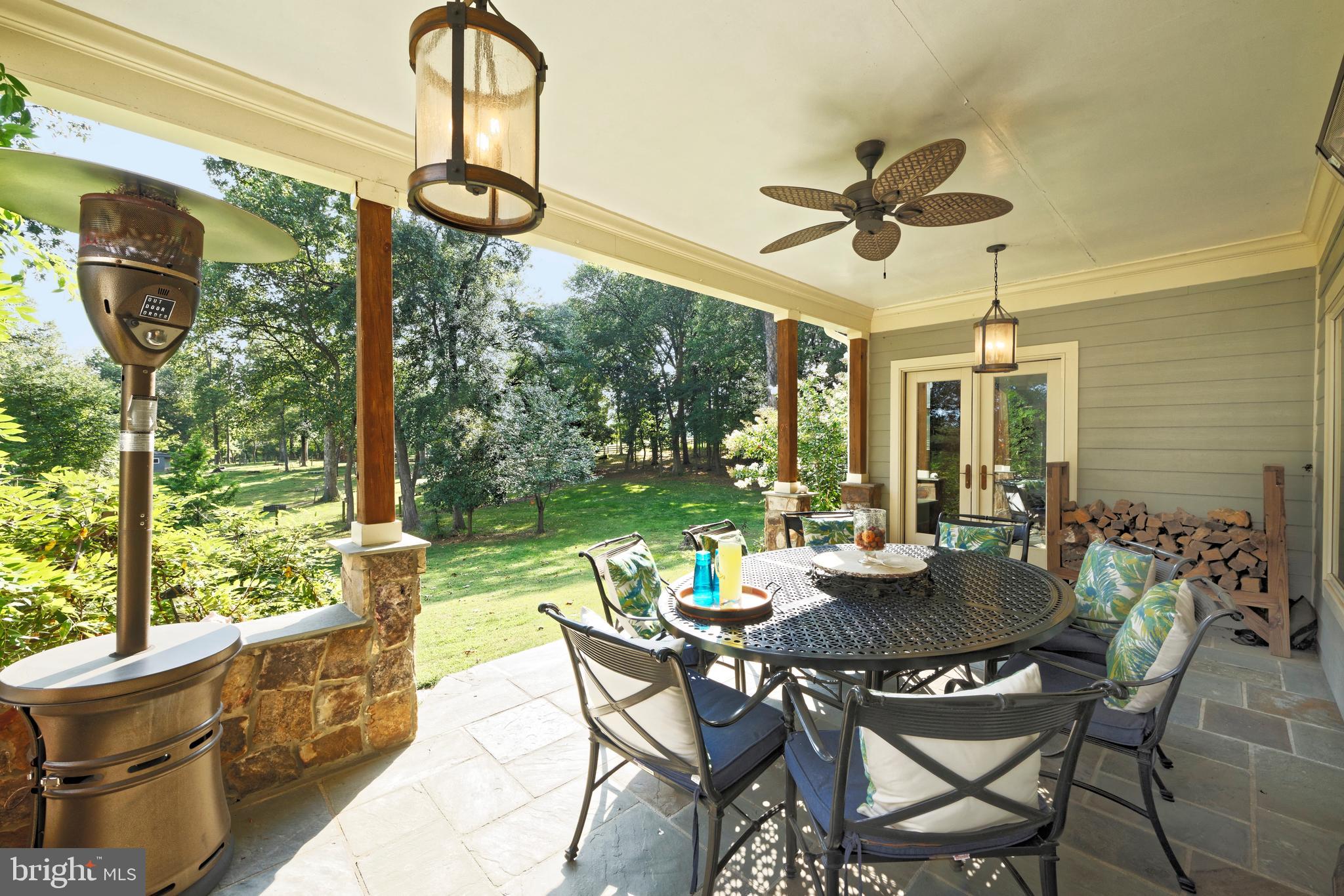 TROUGH HILL - Residential