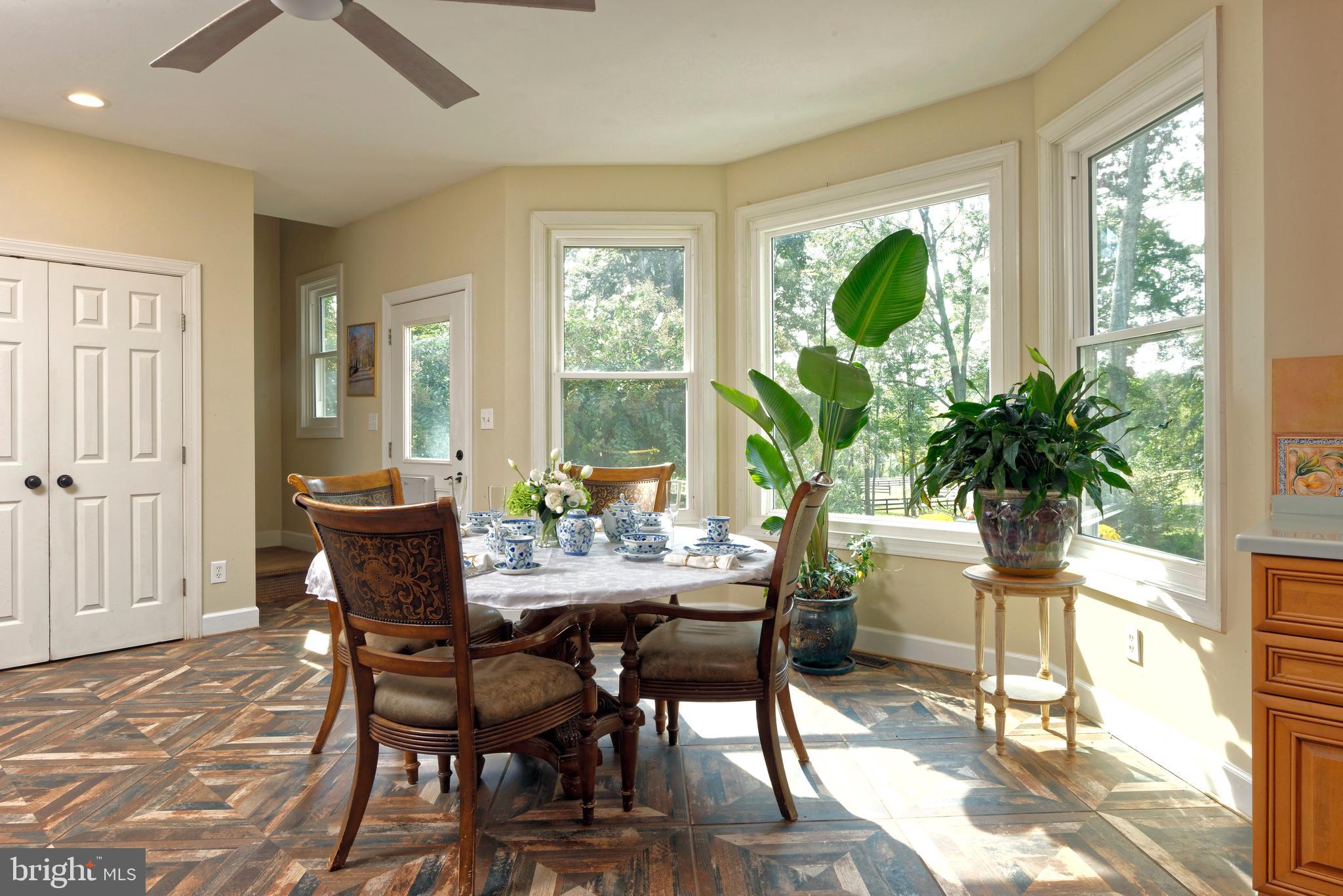 TROUGH HILL - Residential