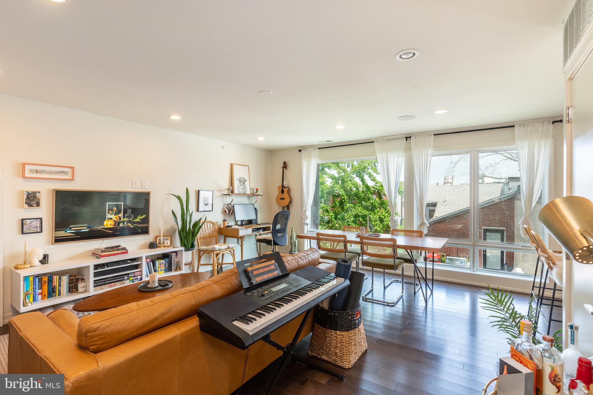 BELLA VISTA - Residential