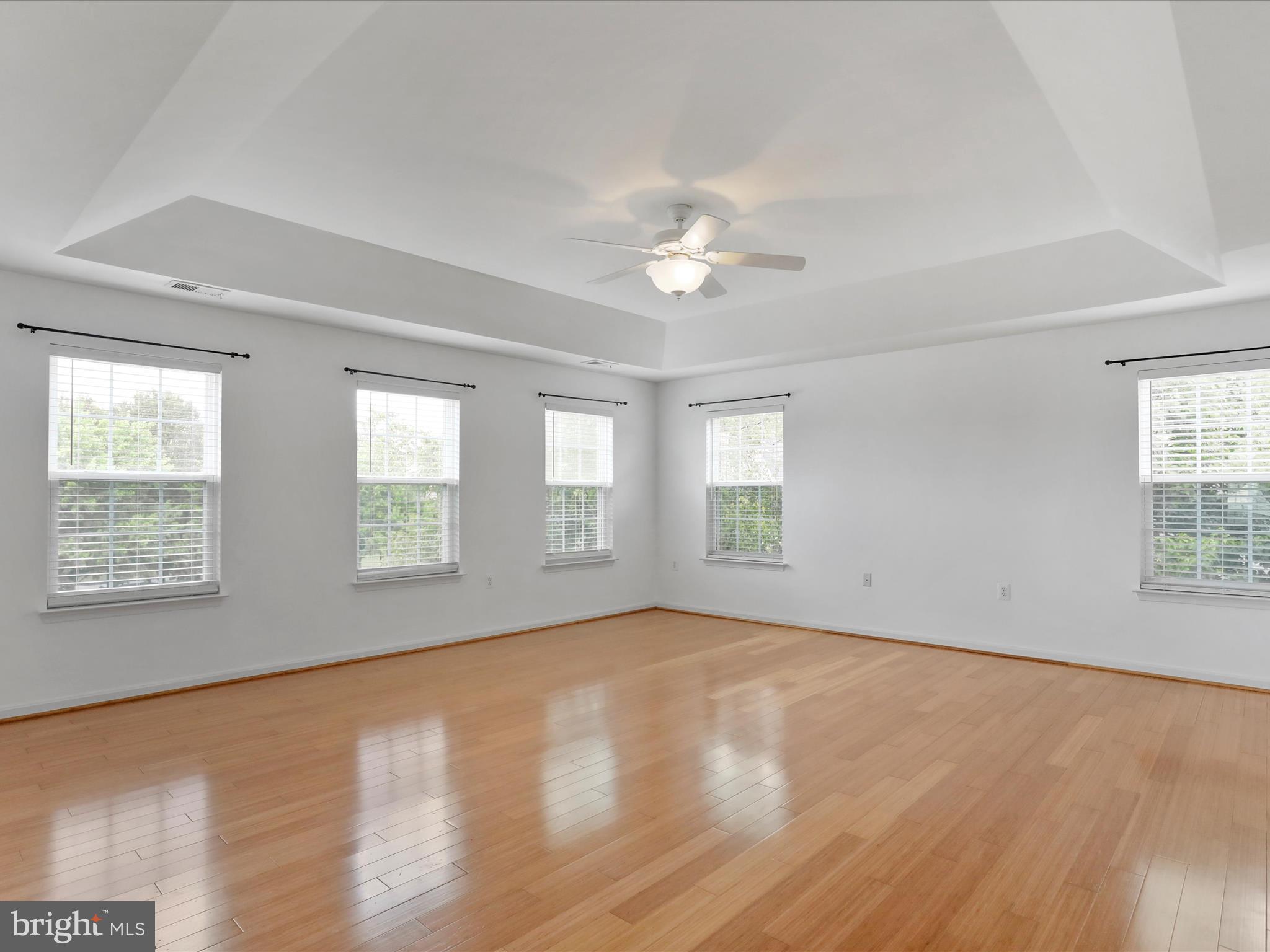 LIBERTY RUN - Residential