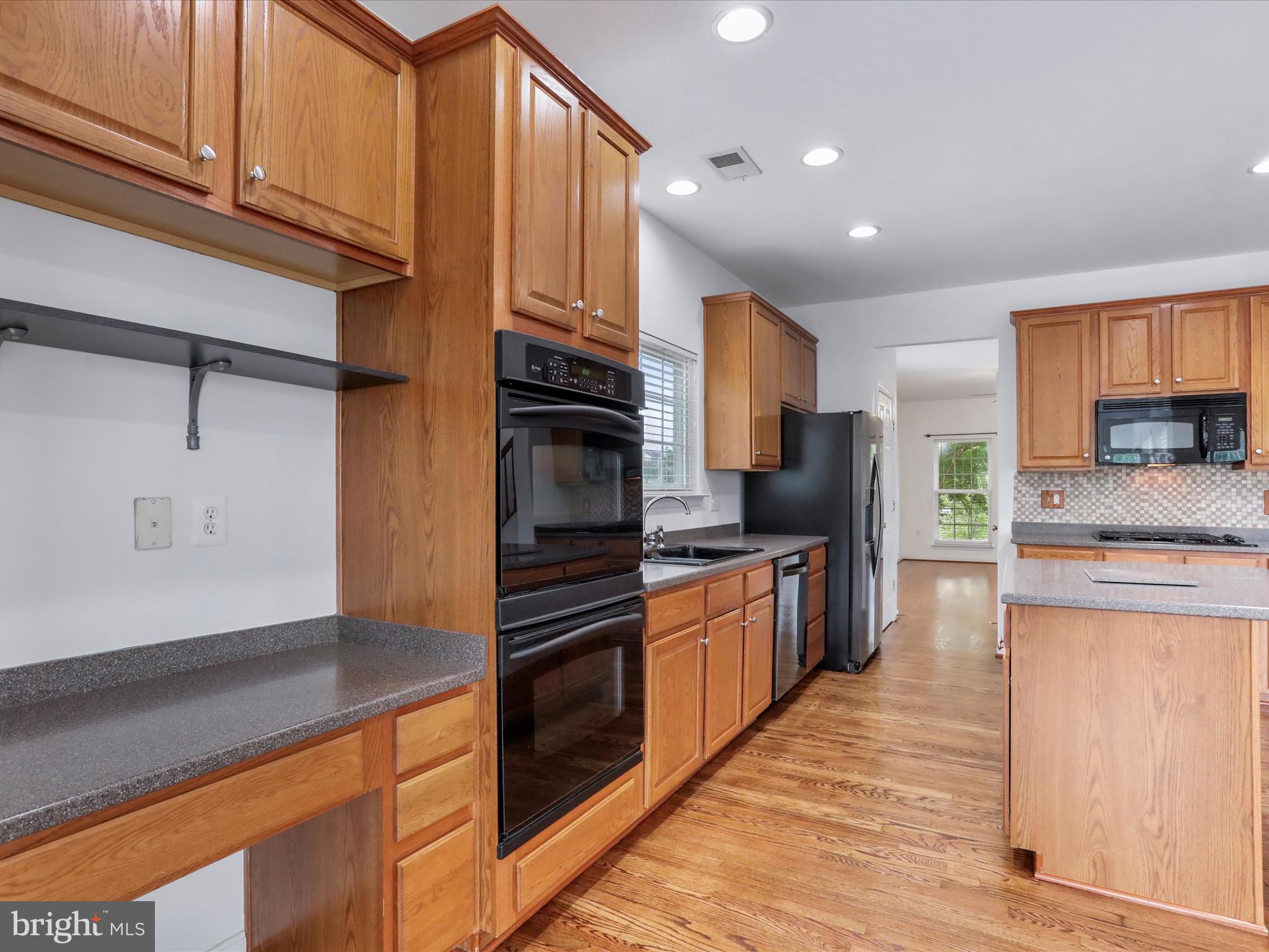 LIBERTY RUN - Residential