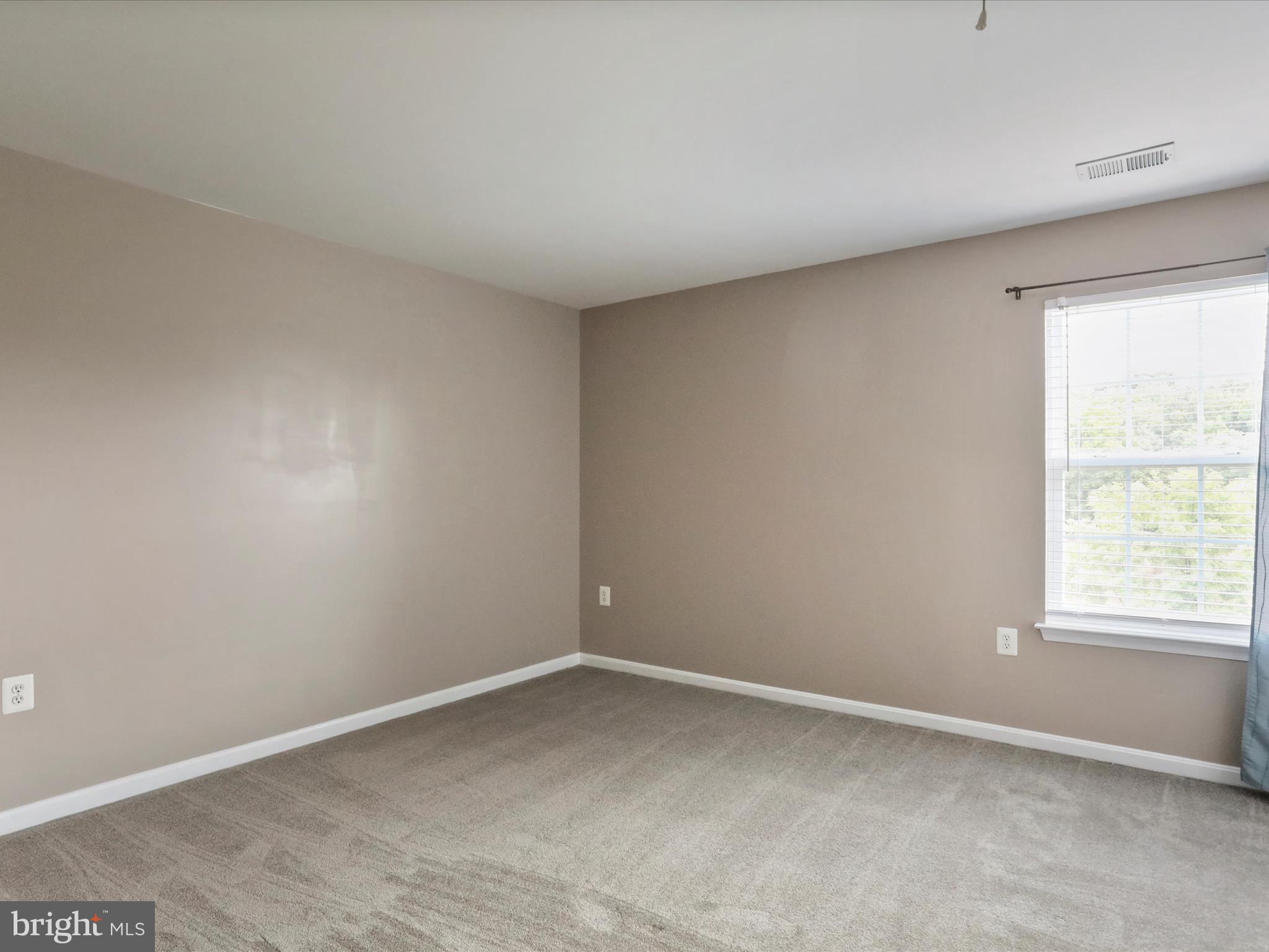 LIBERTY RUN - Residential