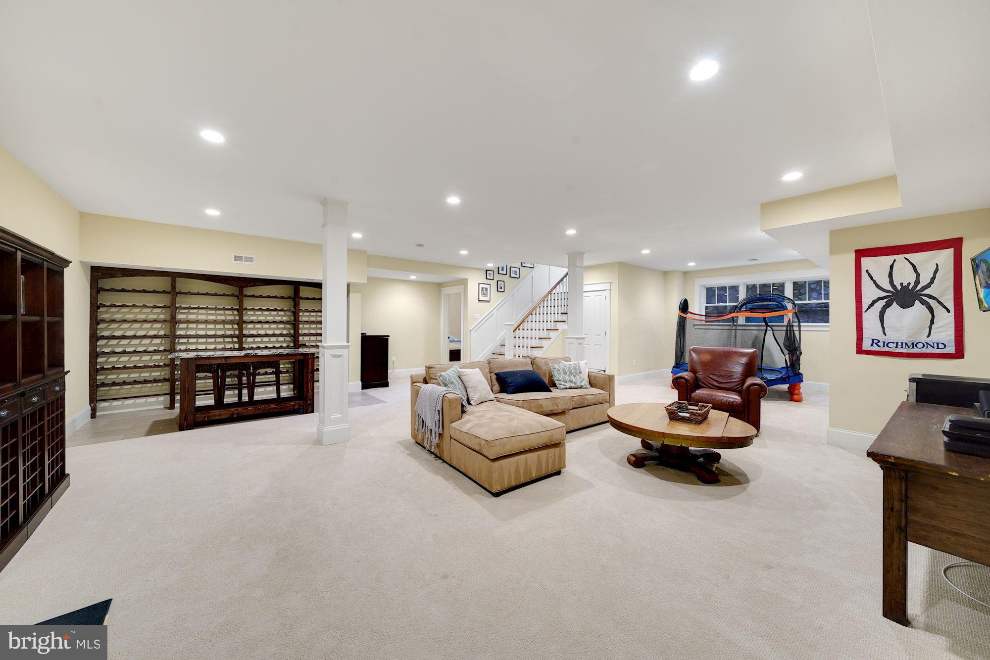 DONALDSON RUN - Residential