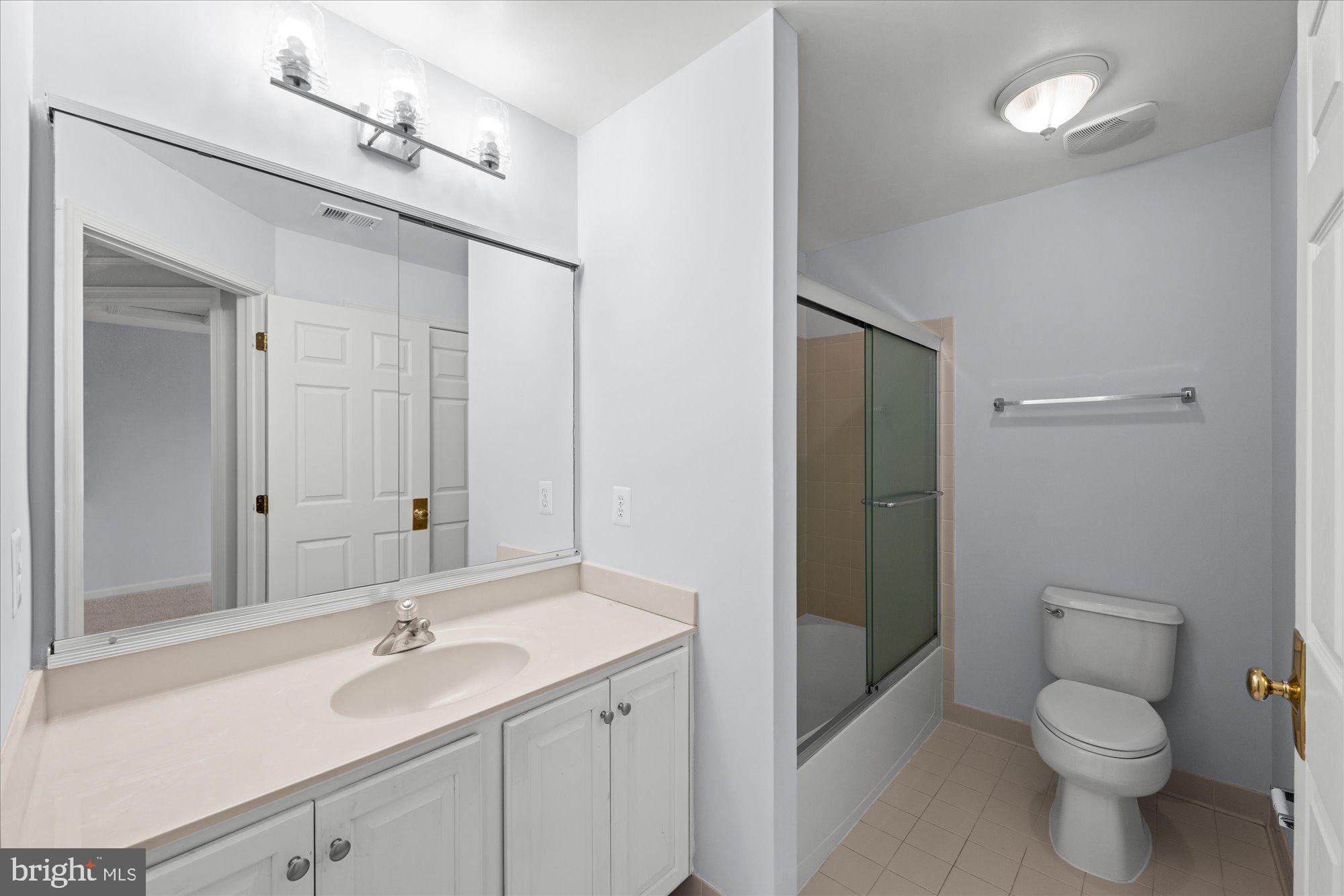 BELMONT COUNTRY CLUB - Residential