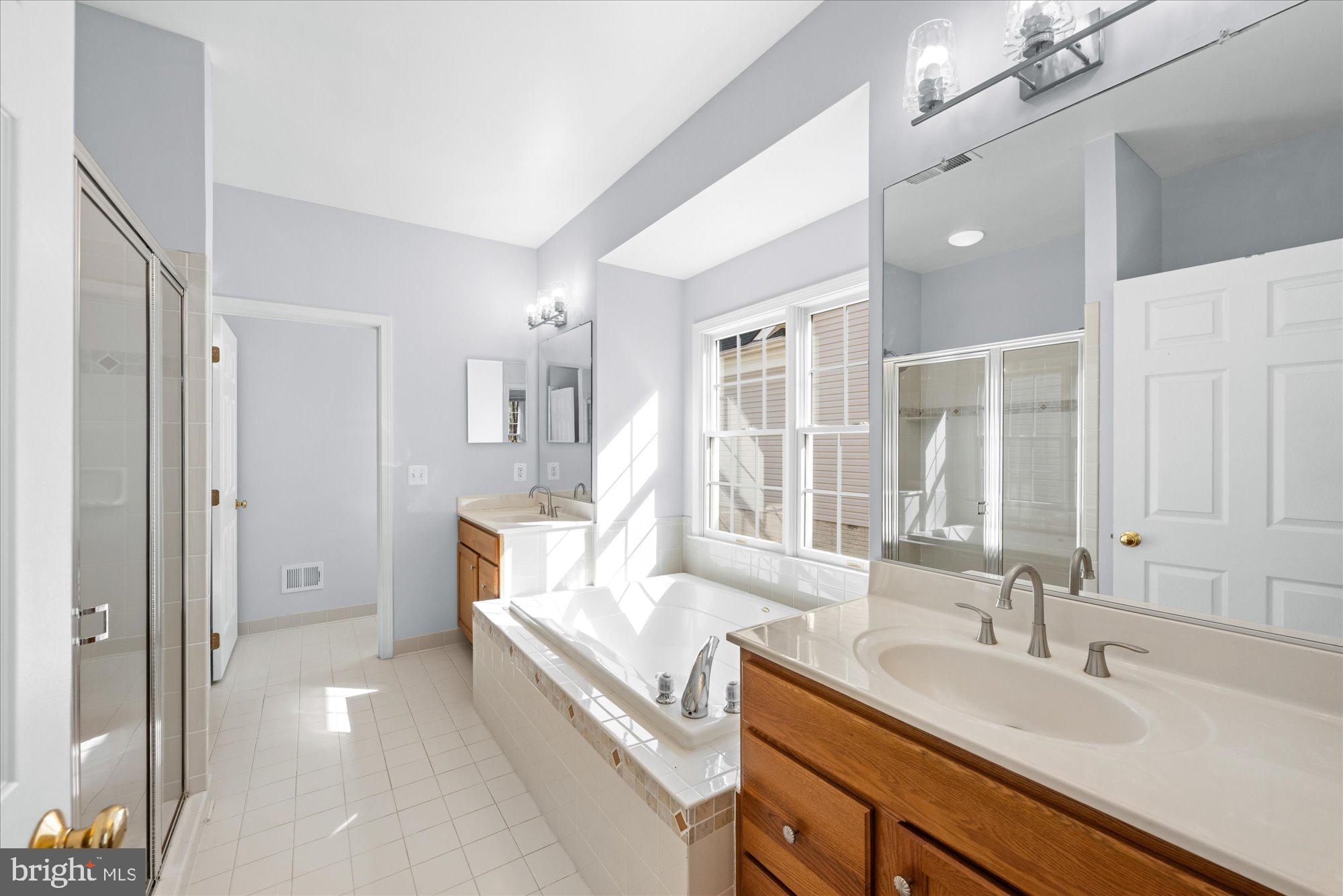 BELMONT COUNTRY CLUB - Residential