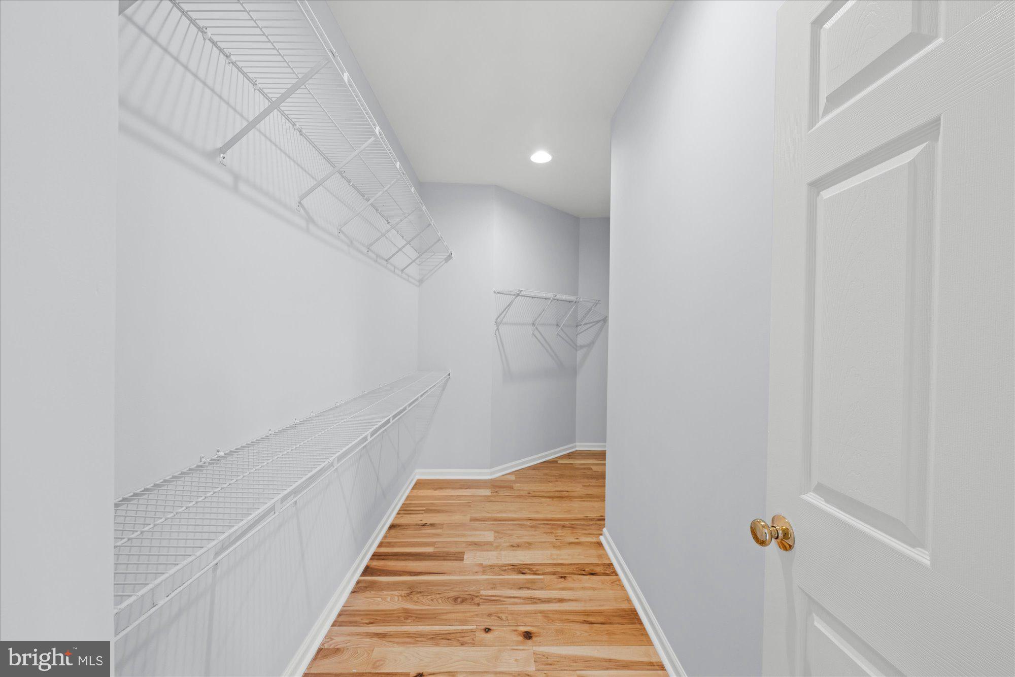 BELMONT COUNTRY CLUB - Residential