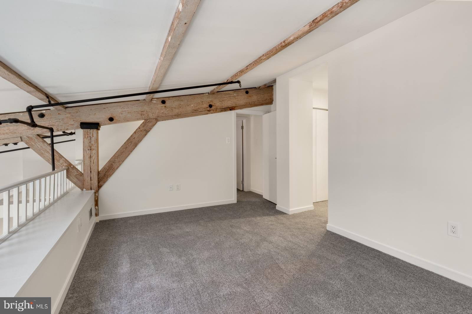 OLD CITY - Residential Lease