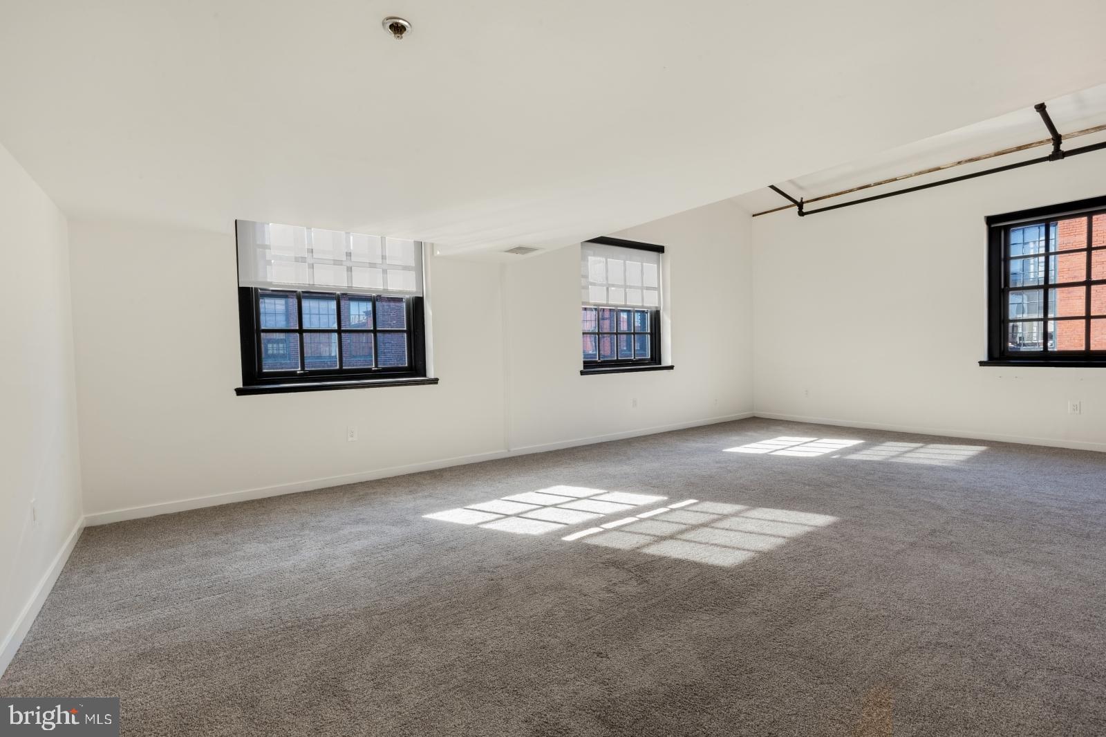 OLD CITY - Residential Lease