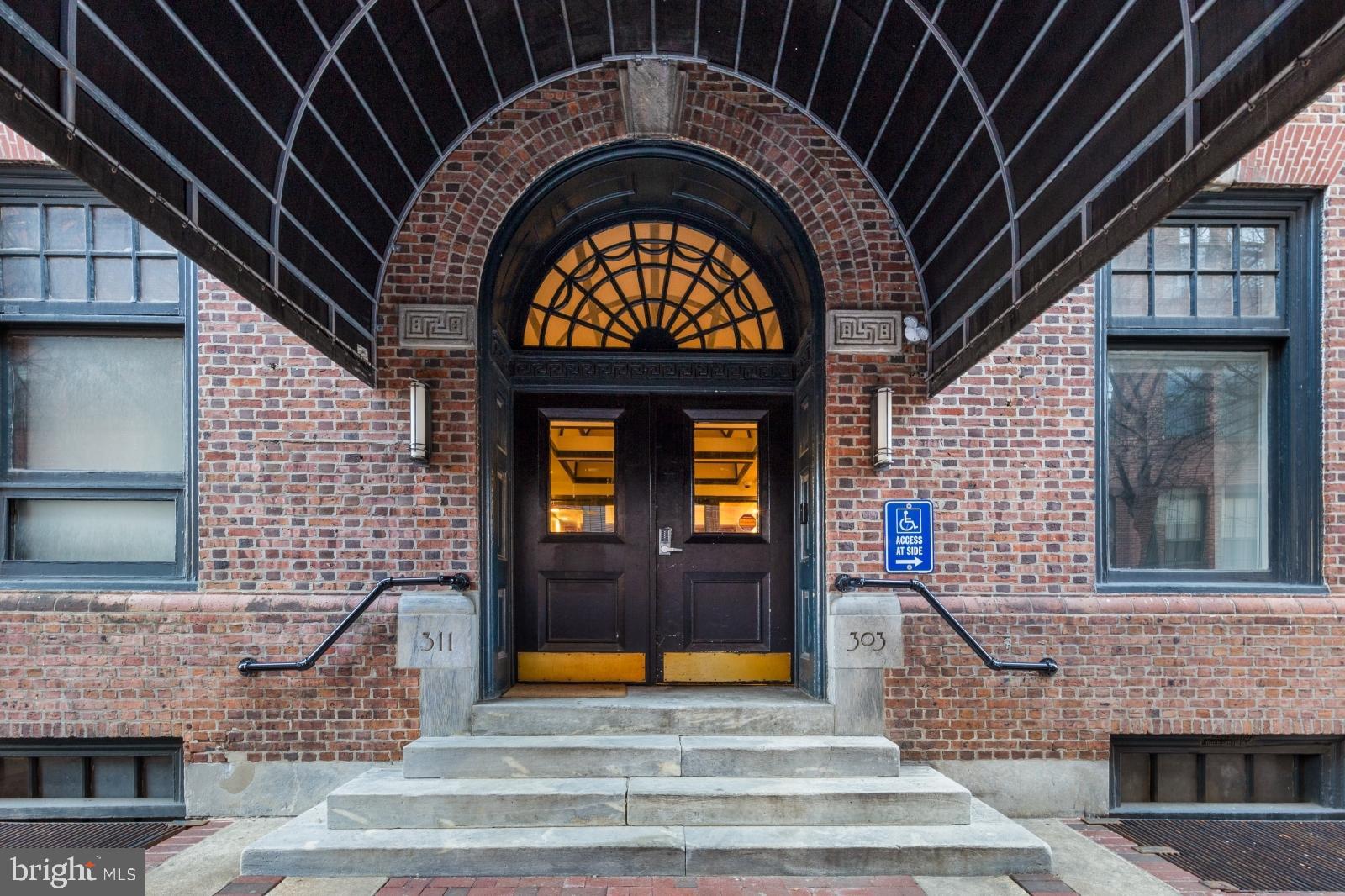 OLD CITY - Residential Lease