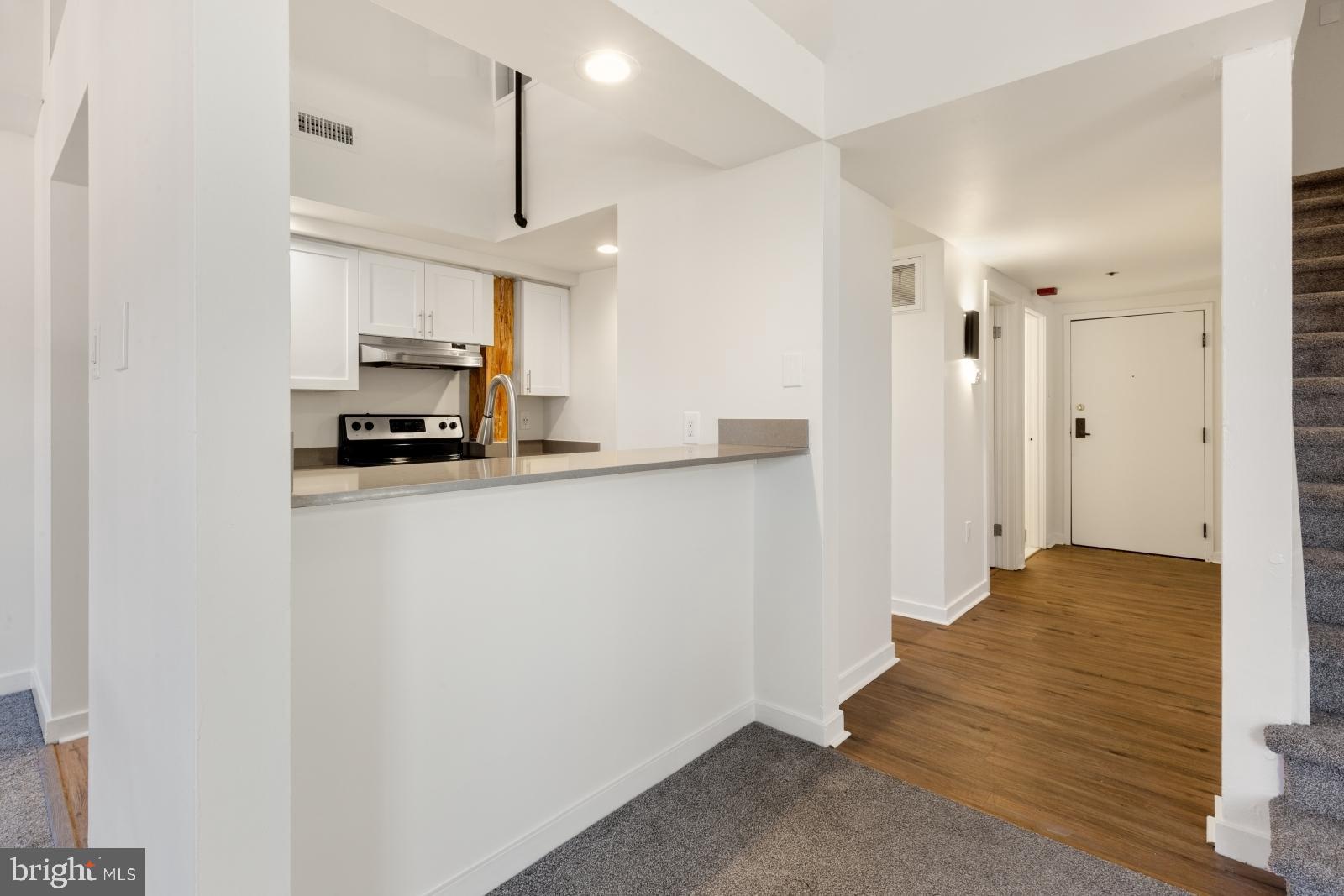 OLD CITY - Residential Lease