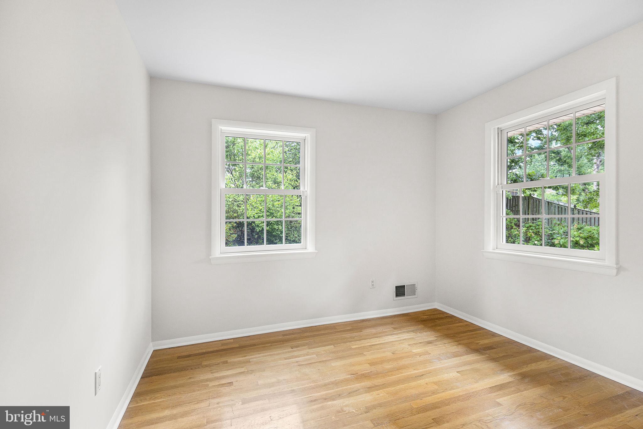 WEST SPRINGFIELD - Residential