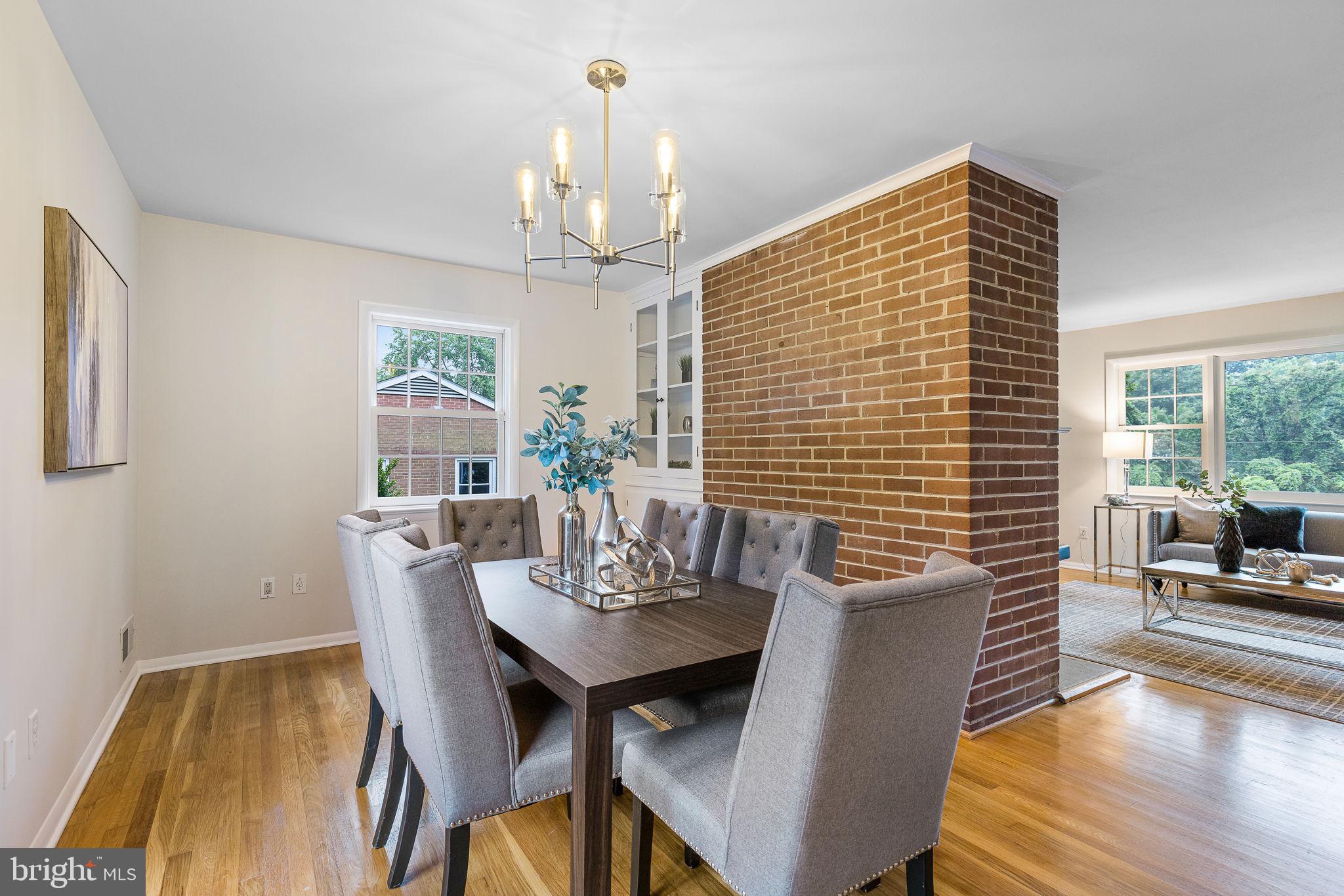 WEST SPRINGFIELD - Residential