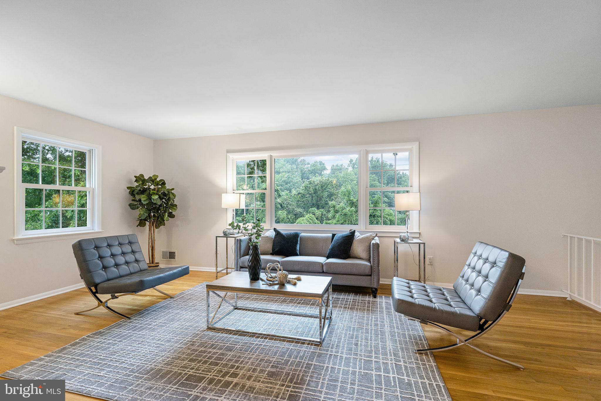 WEST SPRINGFIELD - Residential