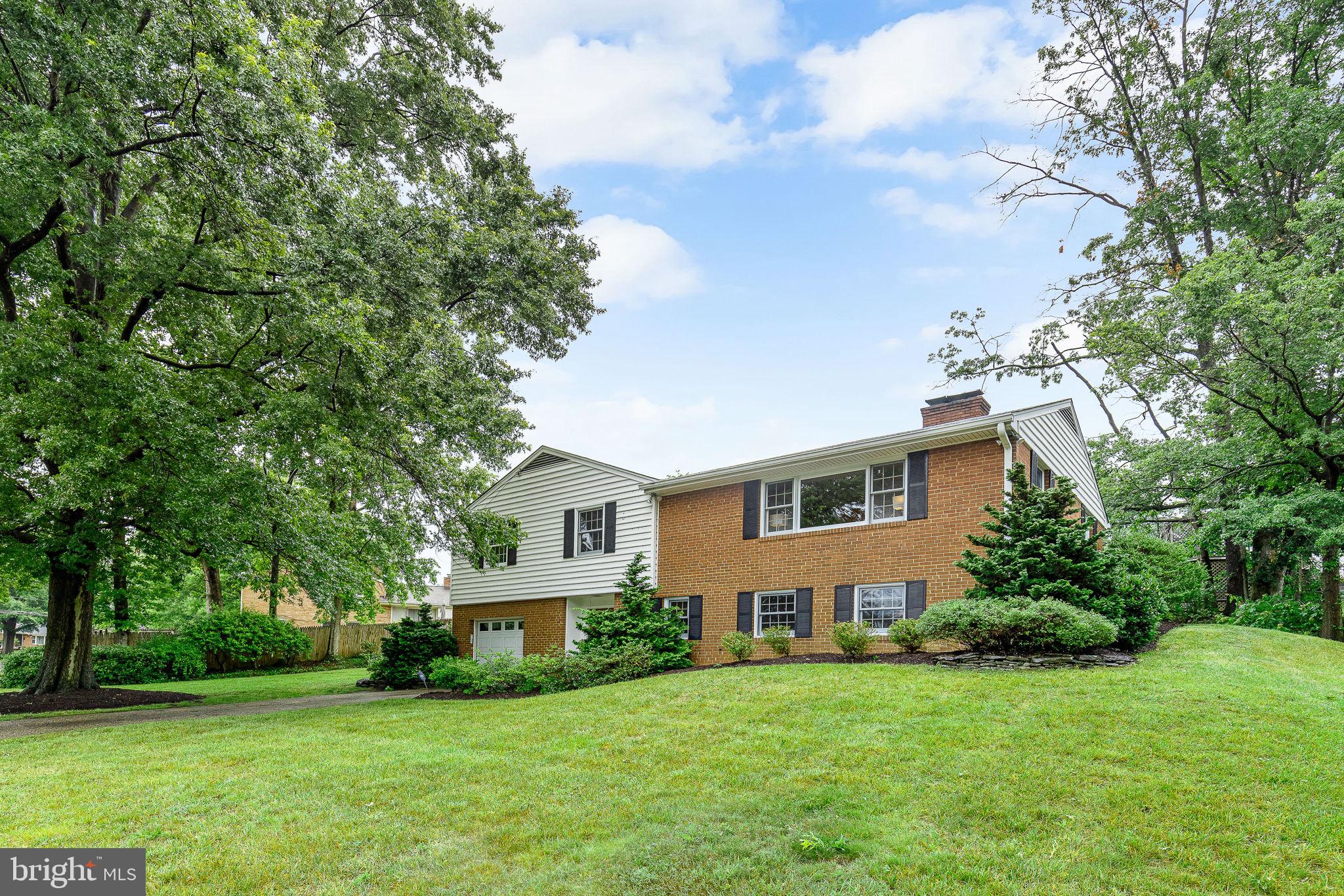 WEST SPRINGFIELD - Residential