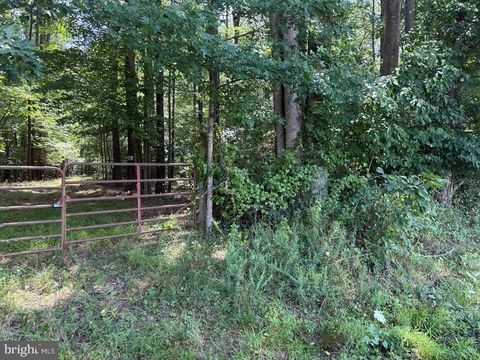 Lots 37, 38, 39 FIELD TRAIL ROAD LANCASTER VA 22503