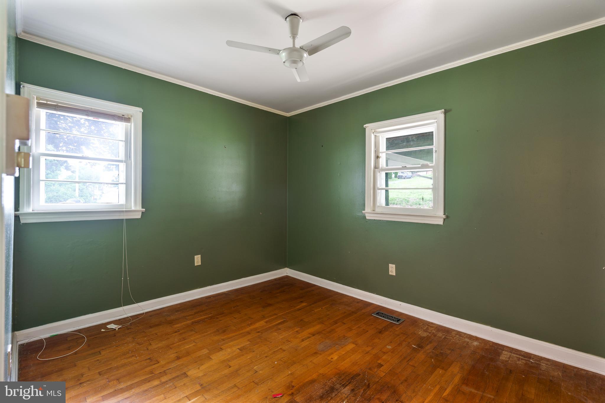 AIRLEY HEIGHTS - Residential