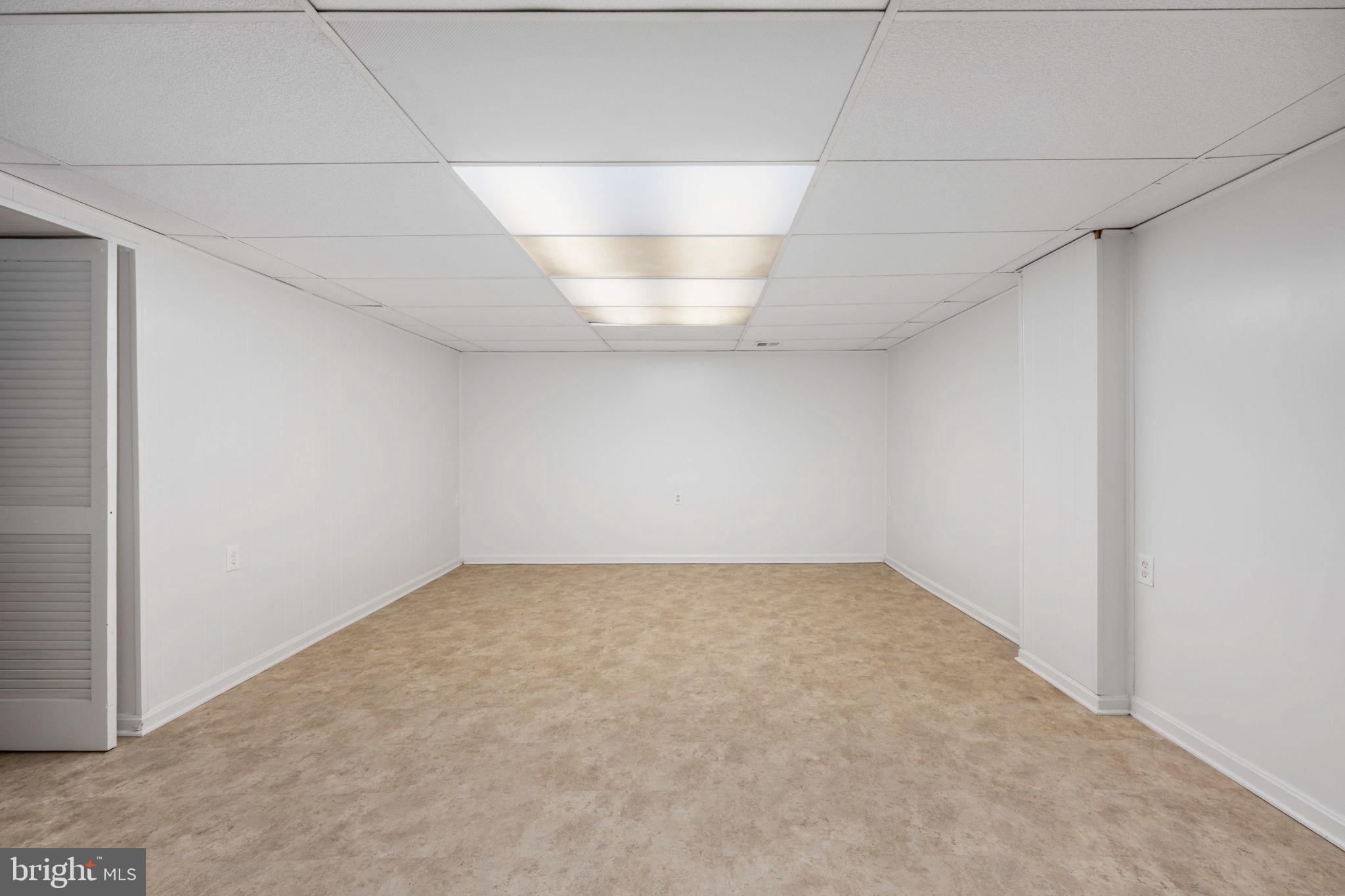 TIMOTHY PARK - Residential